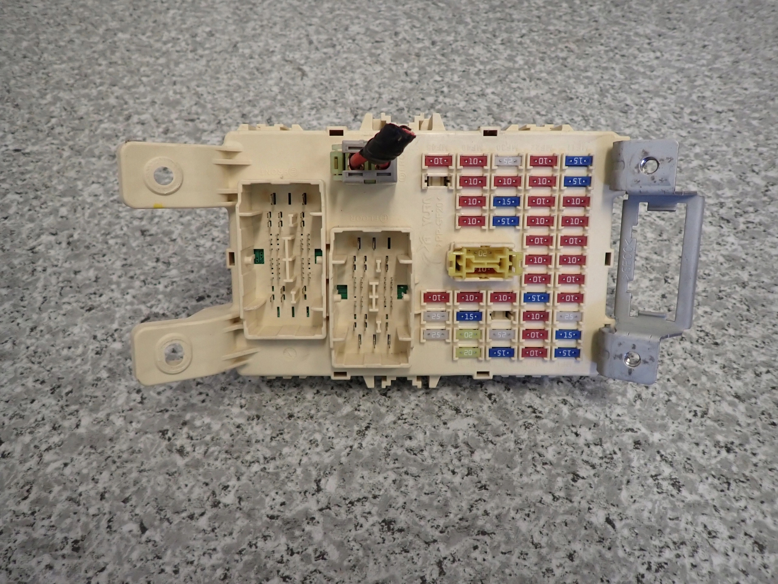 HYUNDAI IX20 09- PUSZKA ELEKTRYCZNA MODUŁ KOMFORTU