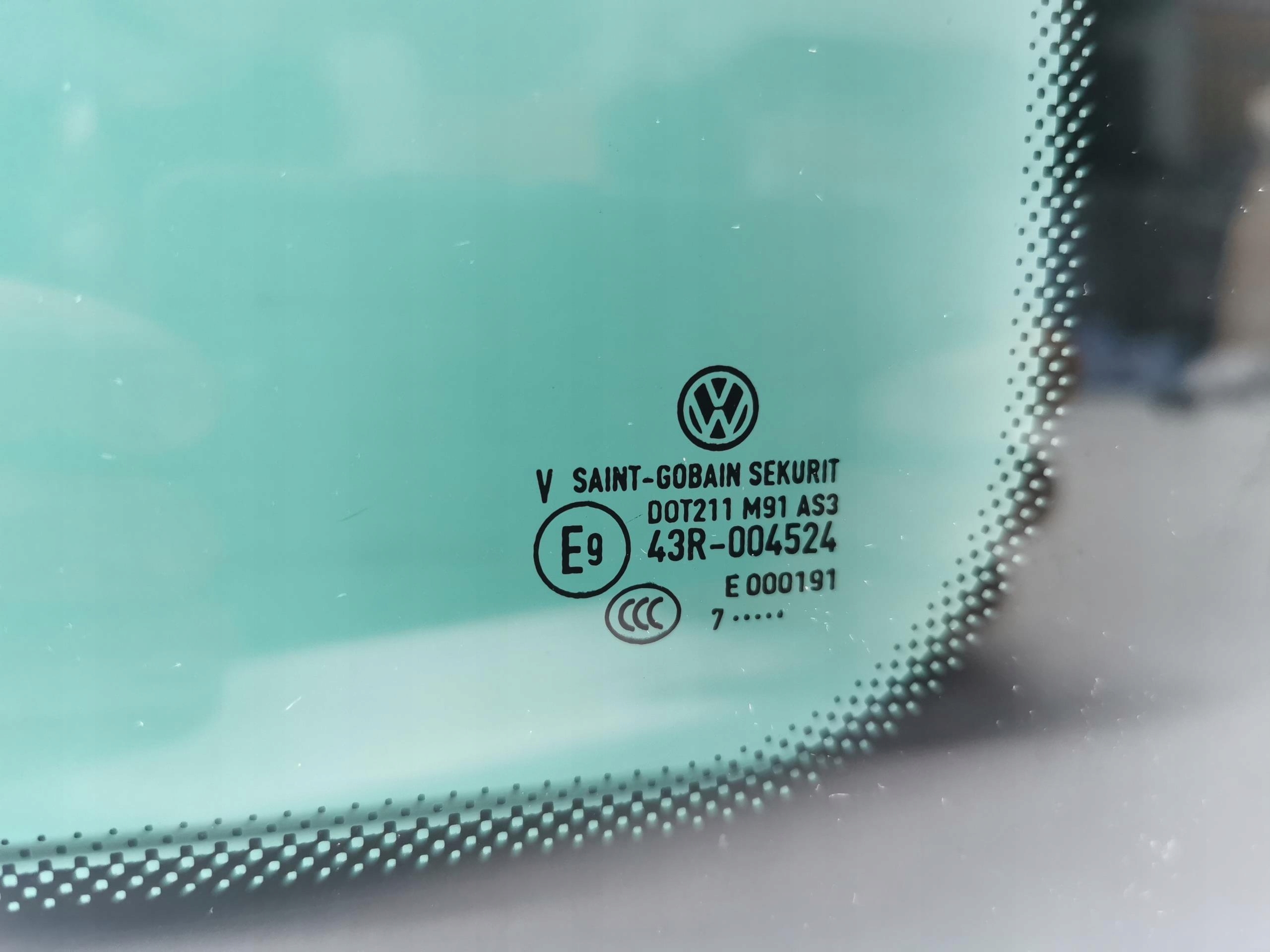 window side left DRUGI RZAD VW T6 AS3 17R 7E0845301F