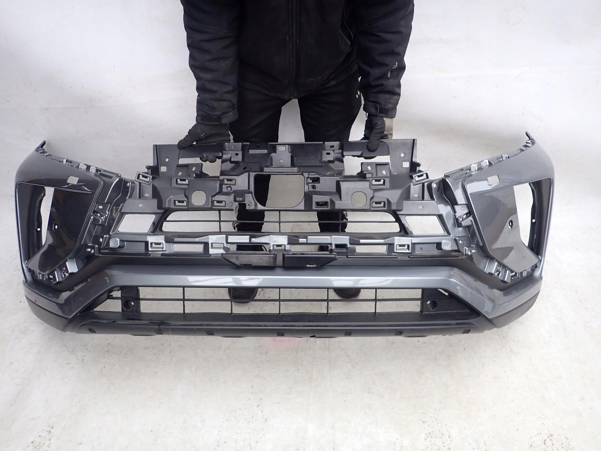 MITSUBISHI ECLIPSE CROSS 18-20 bumper front front washer PDC