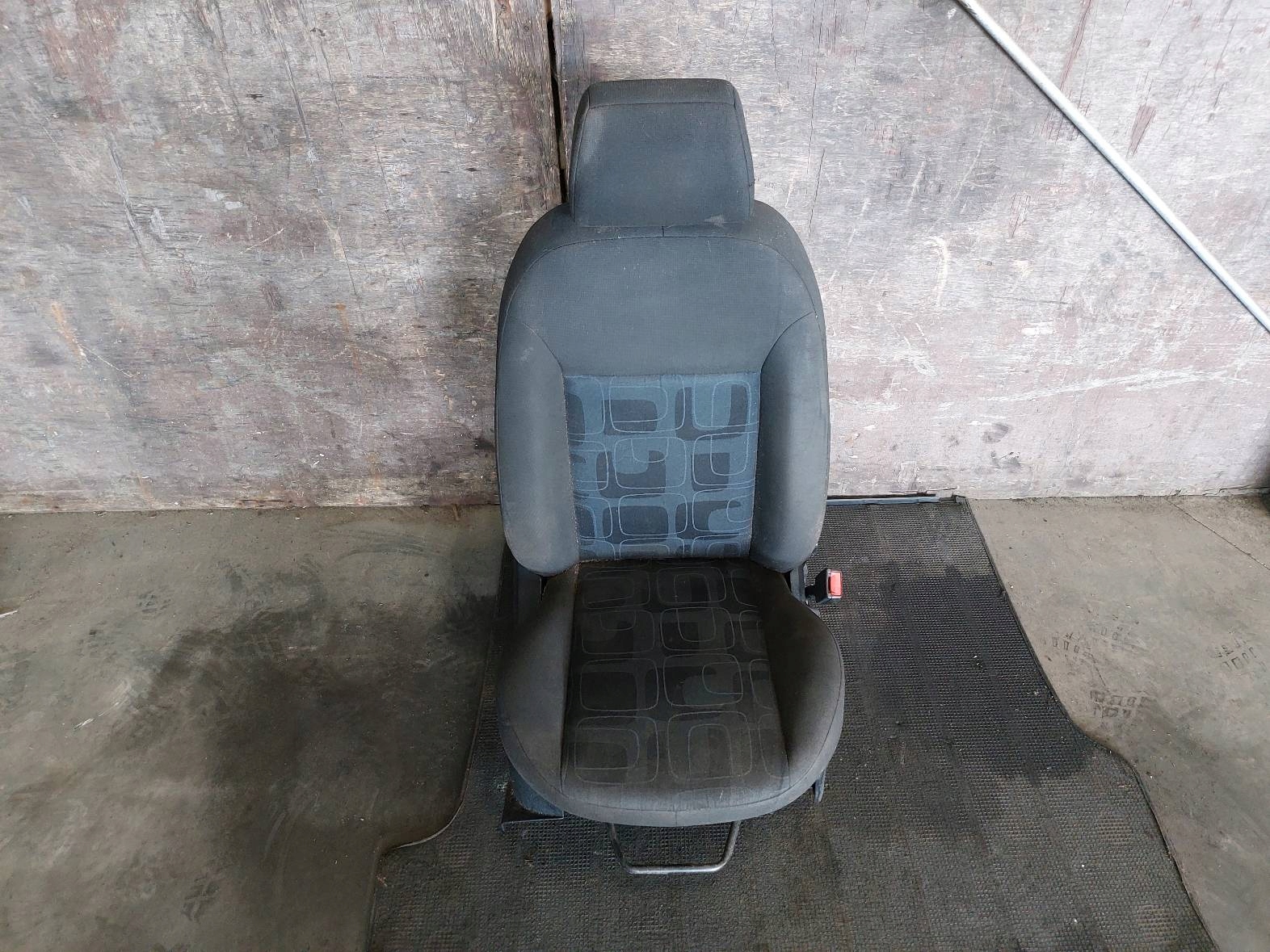 seat right front FORD FIESTA VAN MK5 2007R