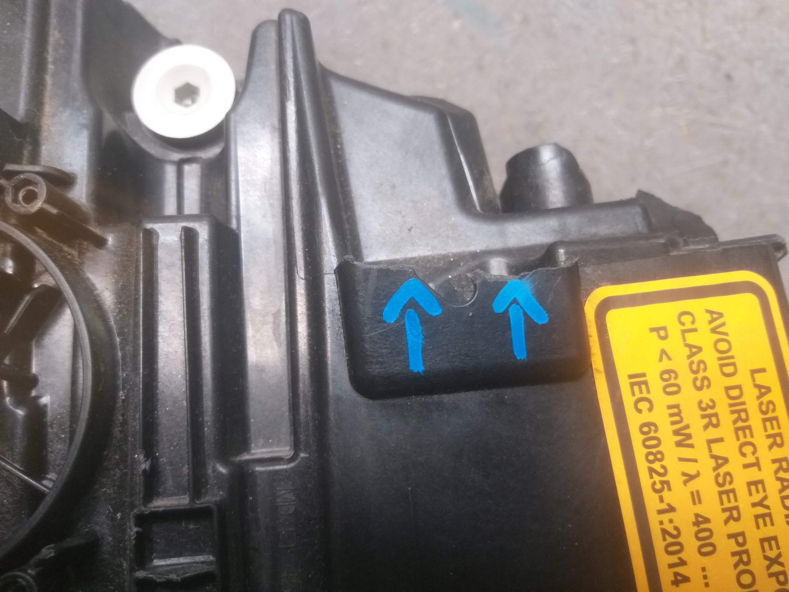 light front right BMW X7 G07 LASER A89481802-10