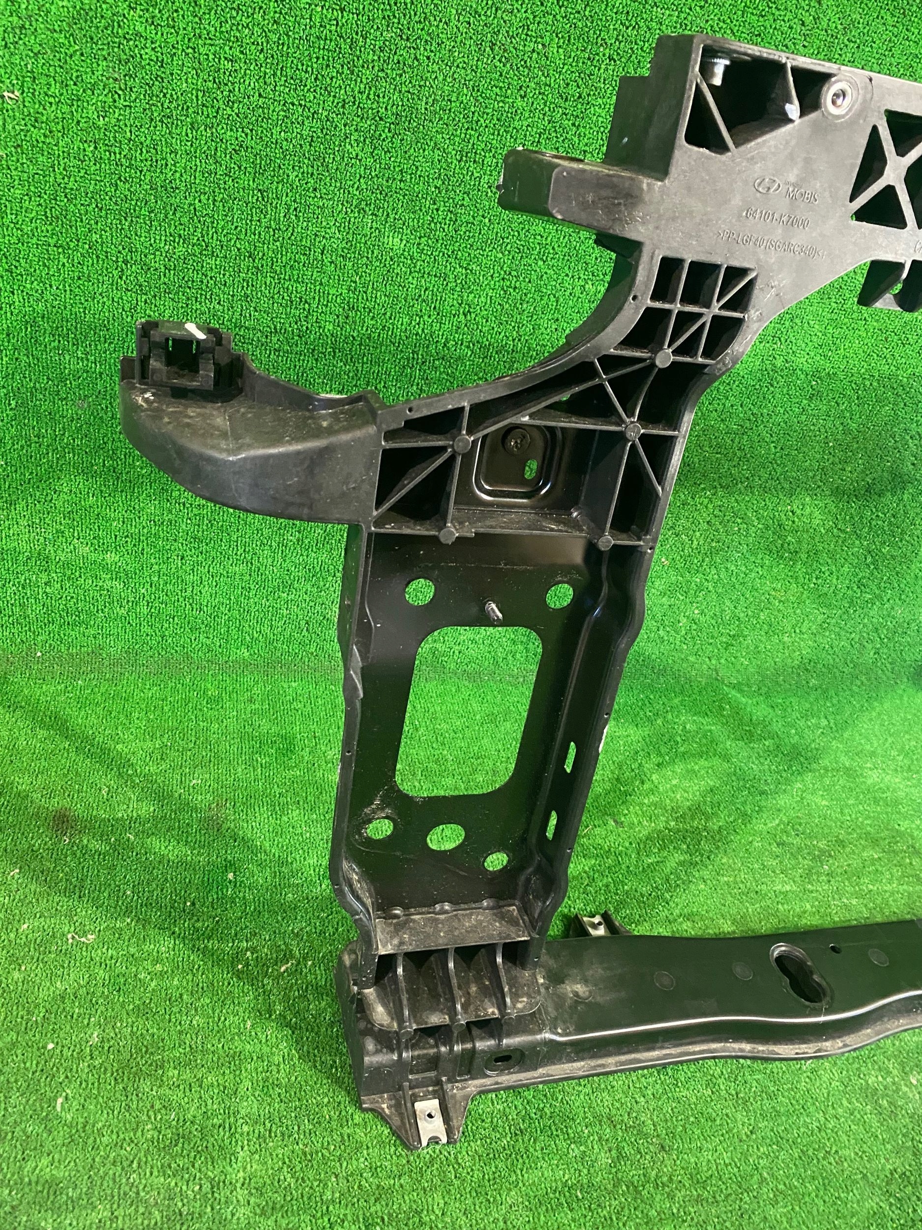 support panel for radiators front pillar iron HYUNDAI I10 III 19