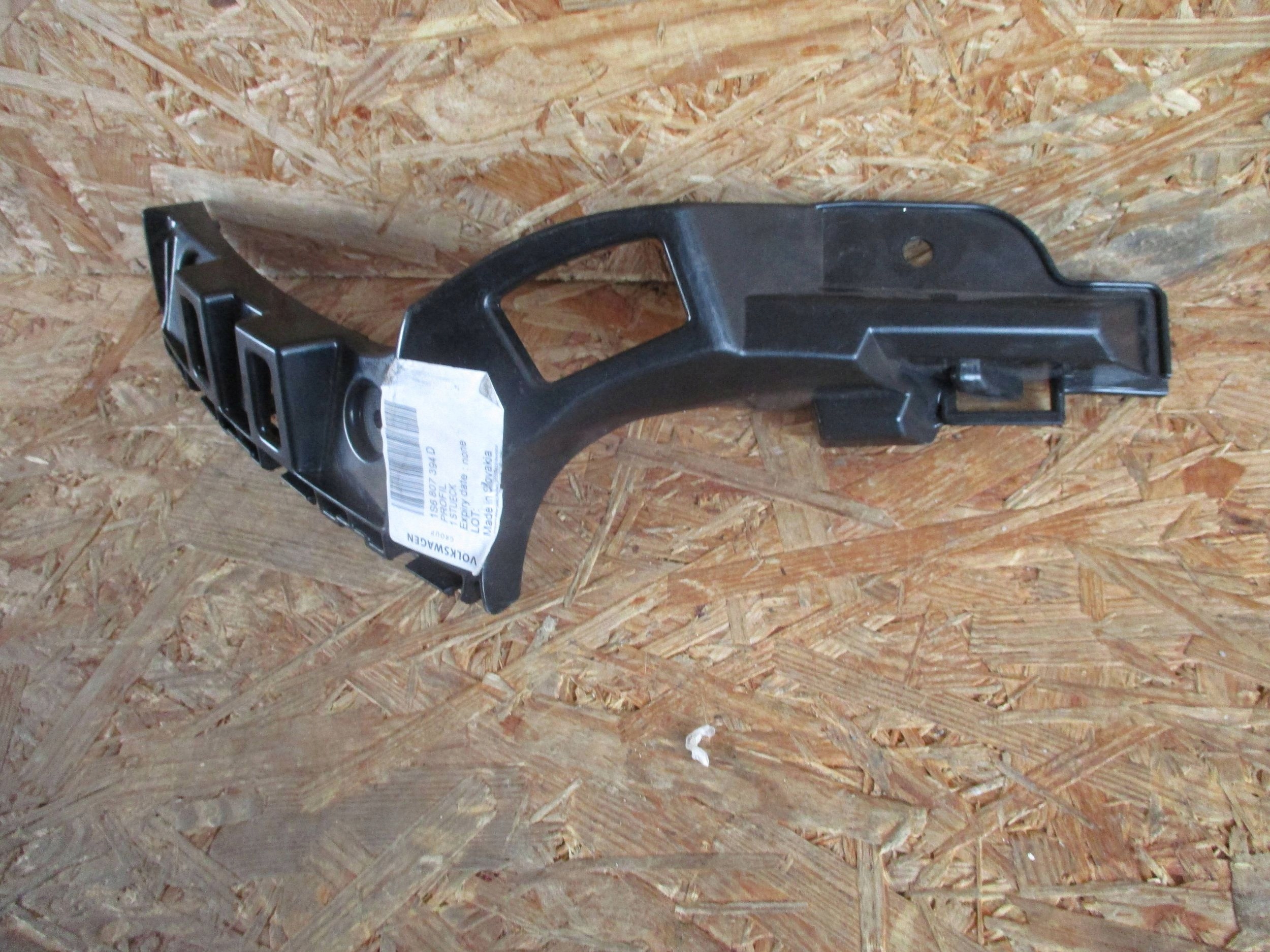 bumper bracket rear left VW UP MI CITIGO