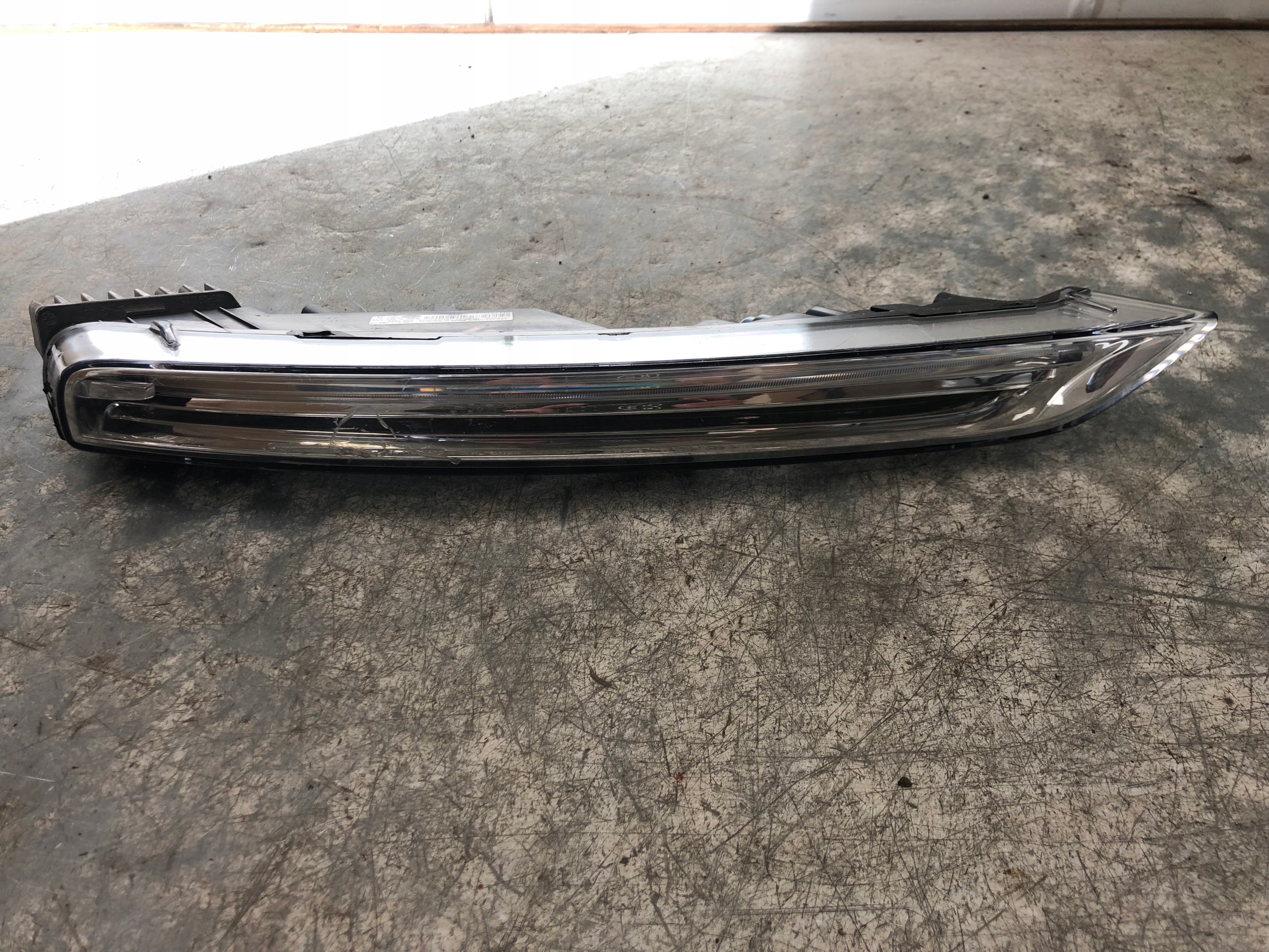 light indicator LED DRL right PORSCHE CAYENNE 7P5941182J