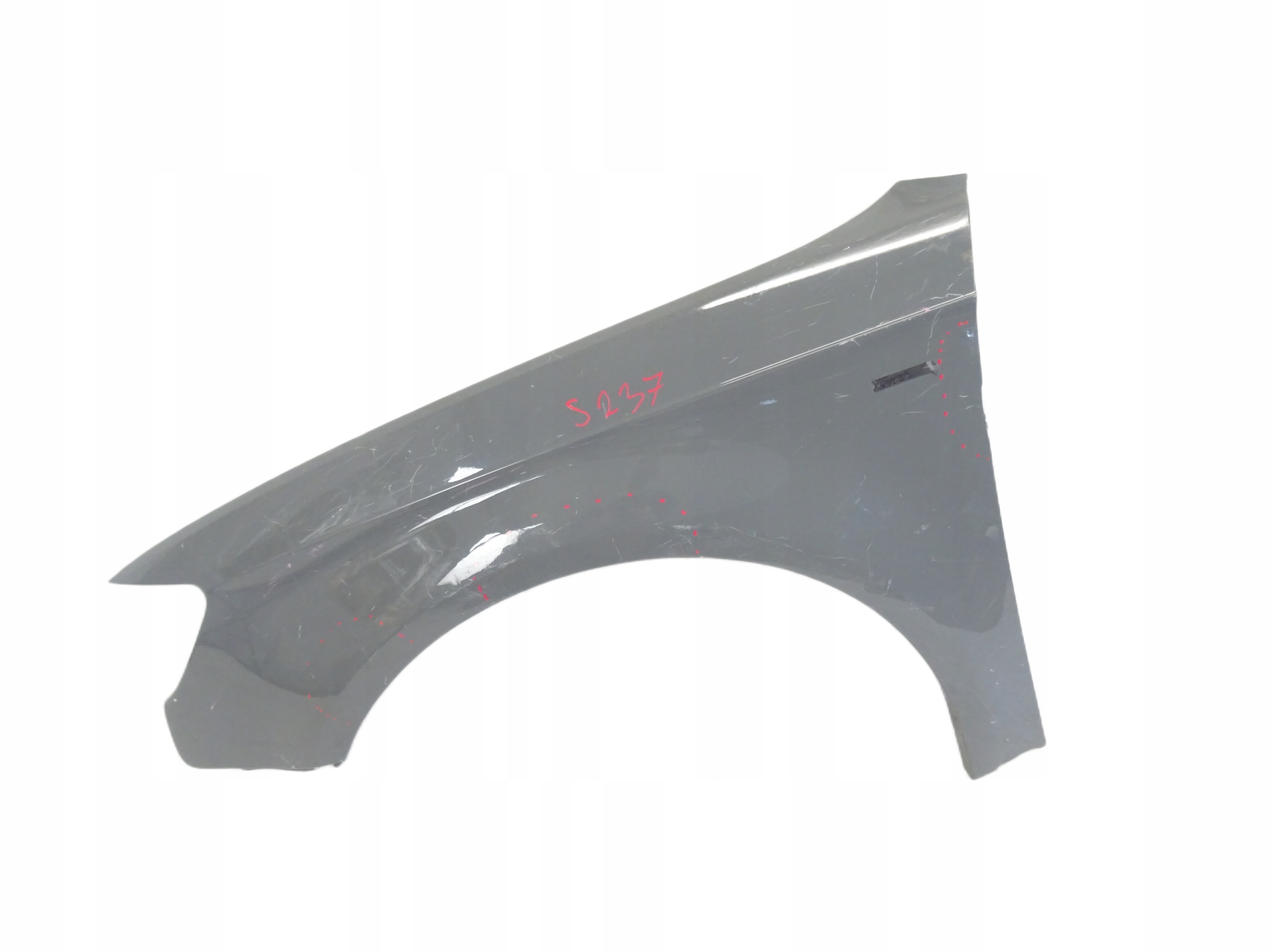 AUDI A3 8V0 HB left fender front front