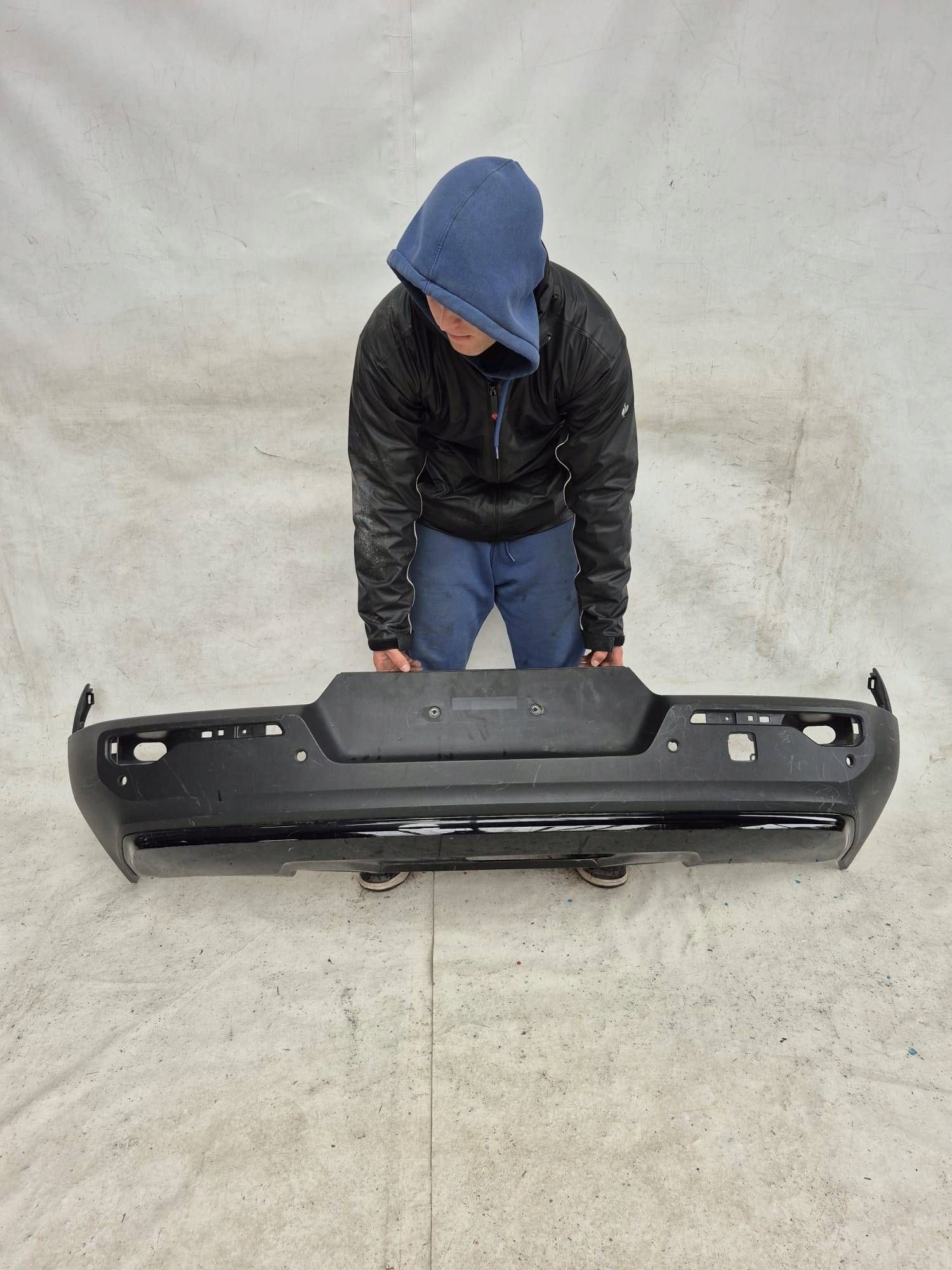 VOLVO XC40 17- bumper rear part rear PDC 31449333