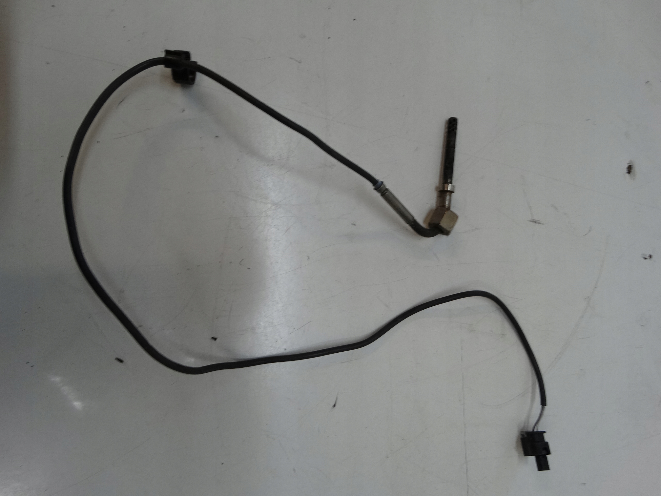 Sensor TEMPERAT. Gase MERCEDES W169 A0071539128
