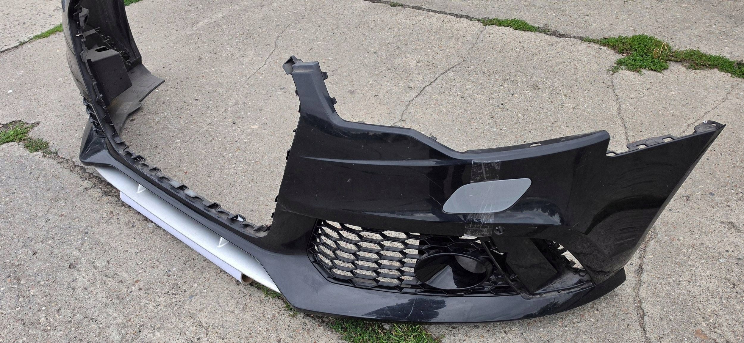 Audi RS6 C7 before lift 2011-2014 4G0807437P front bumper