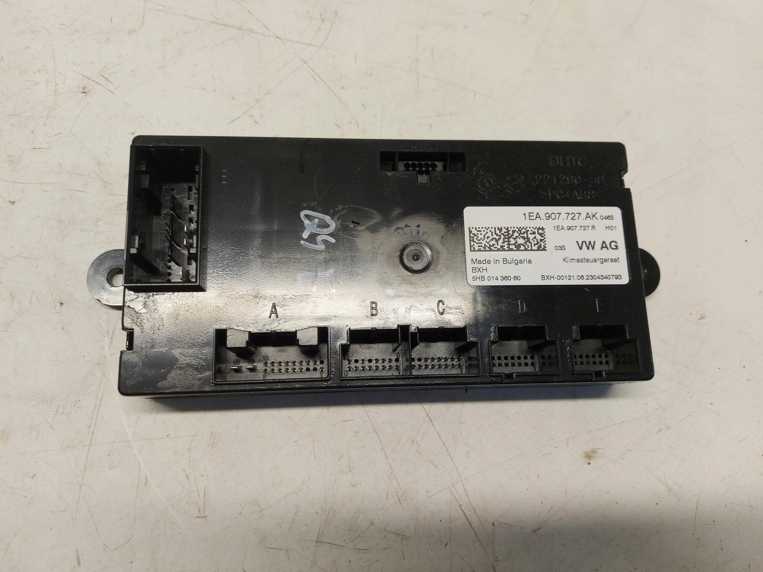 Audi Q4 E-TRON 89A 89E modul Bedienteil klimaanlage 1EA907727AK
