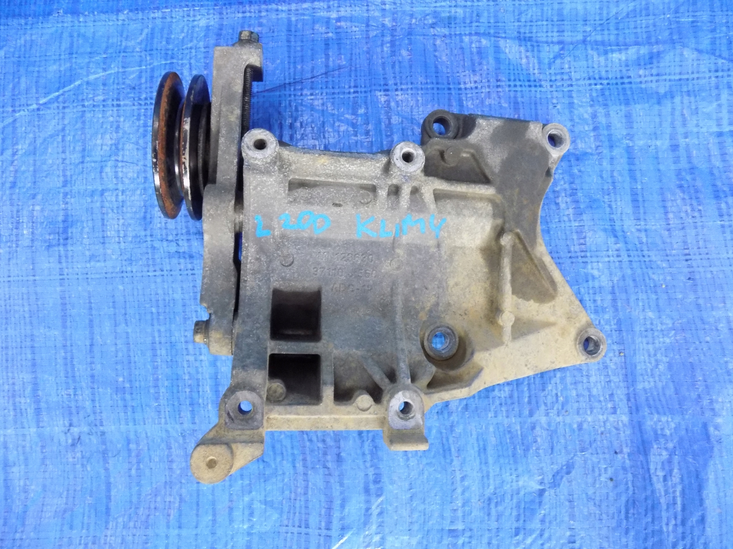 Supporto POMPY KLIMY MITSUBISHI L200 2,5 DID