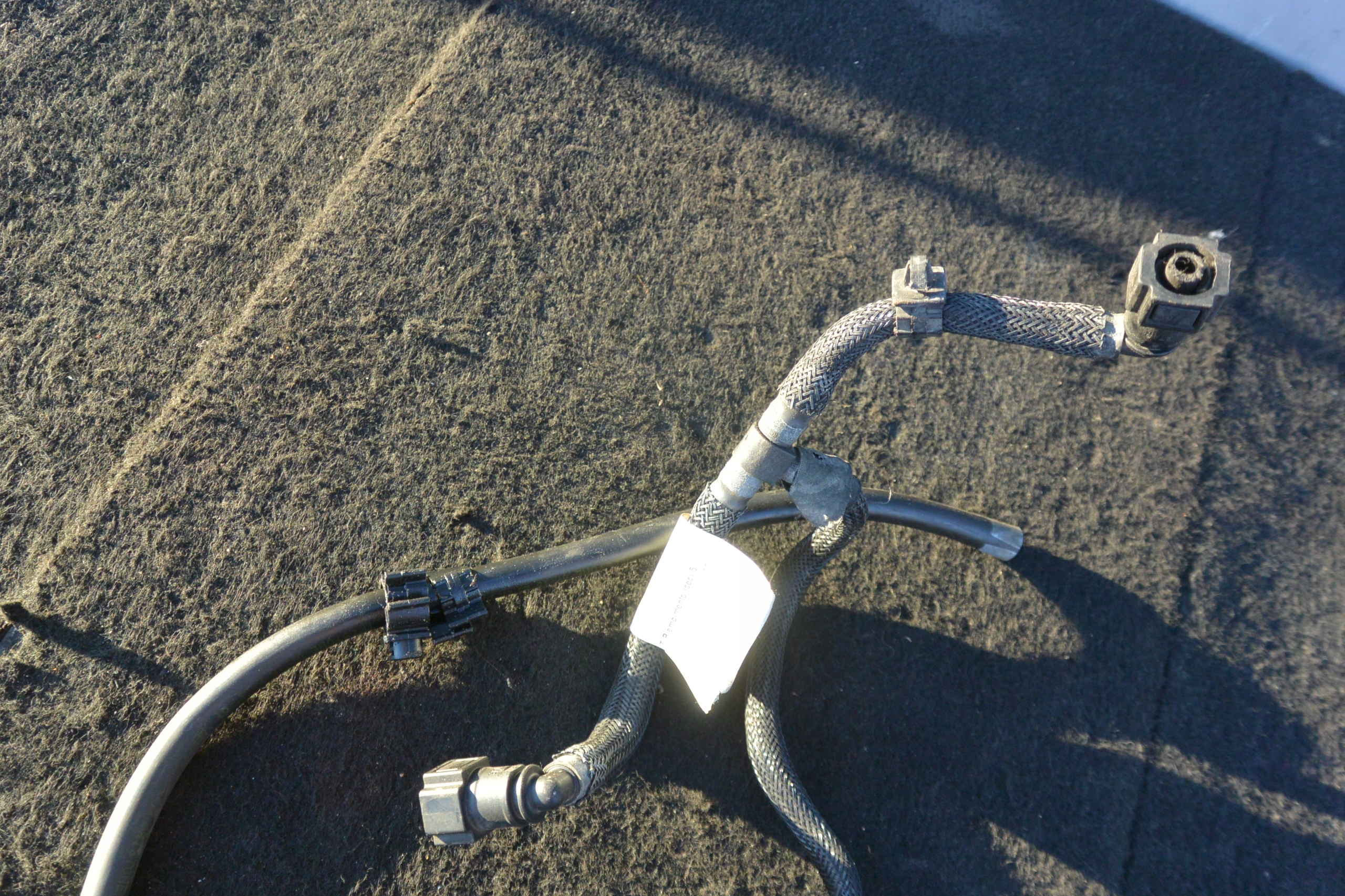 FUEL LINE 3.0B QUATTROPORTE GHIBLI LEVANTE