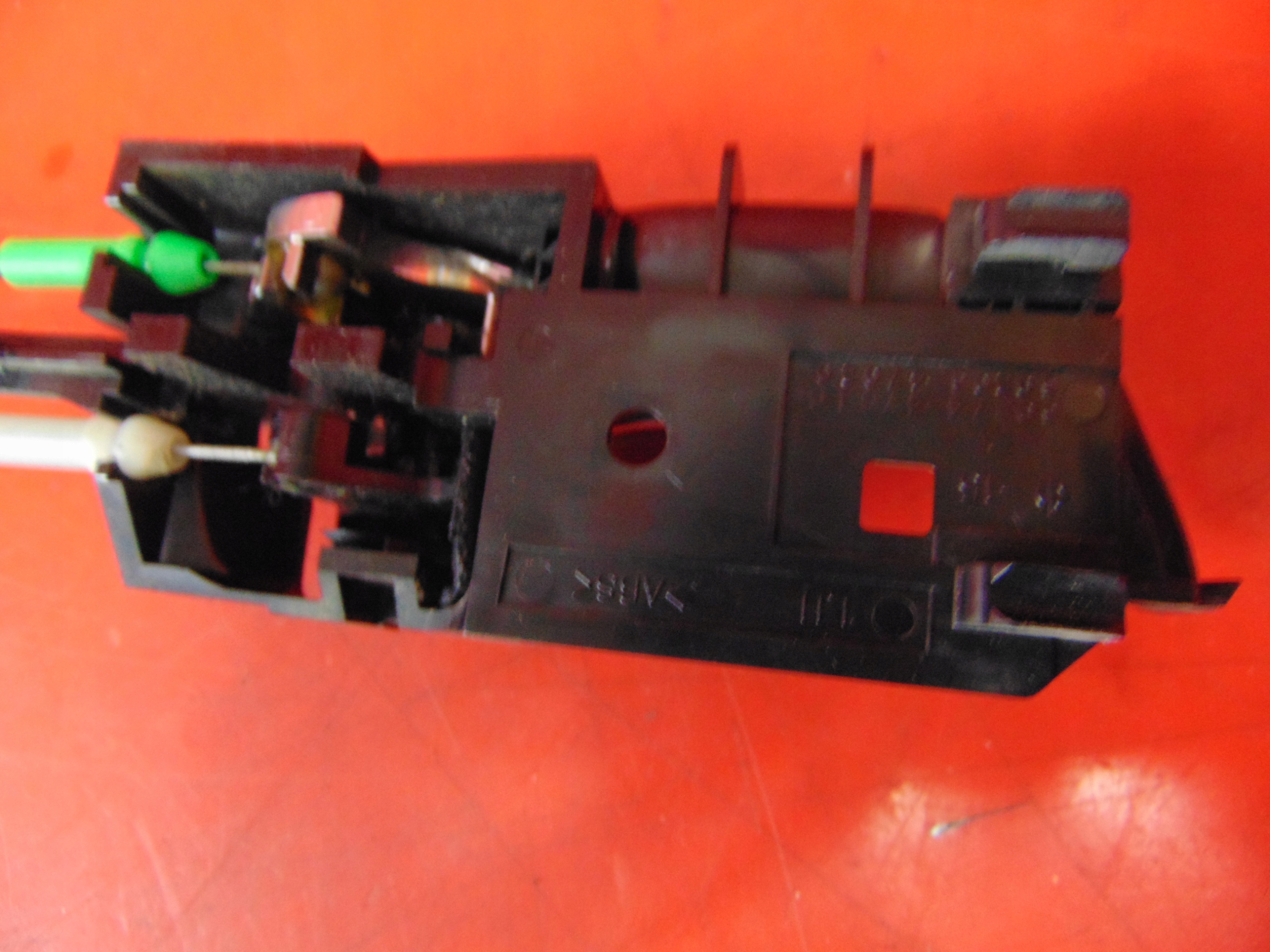 TOYOTA PRIUS 2 II W20 lock door left rear part 2 PIN
