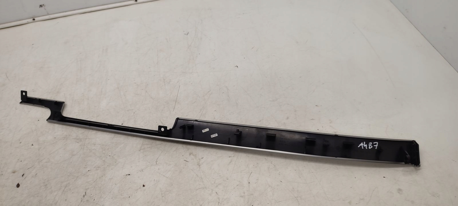 Dekory Moulage du tableau de bord Console Audi A4 B7 1,8TB BFB
