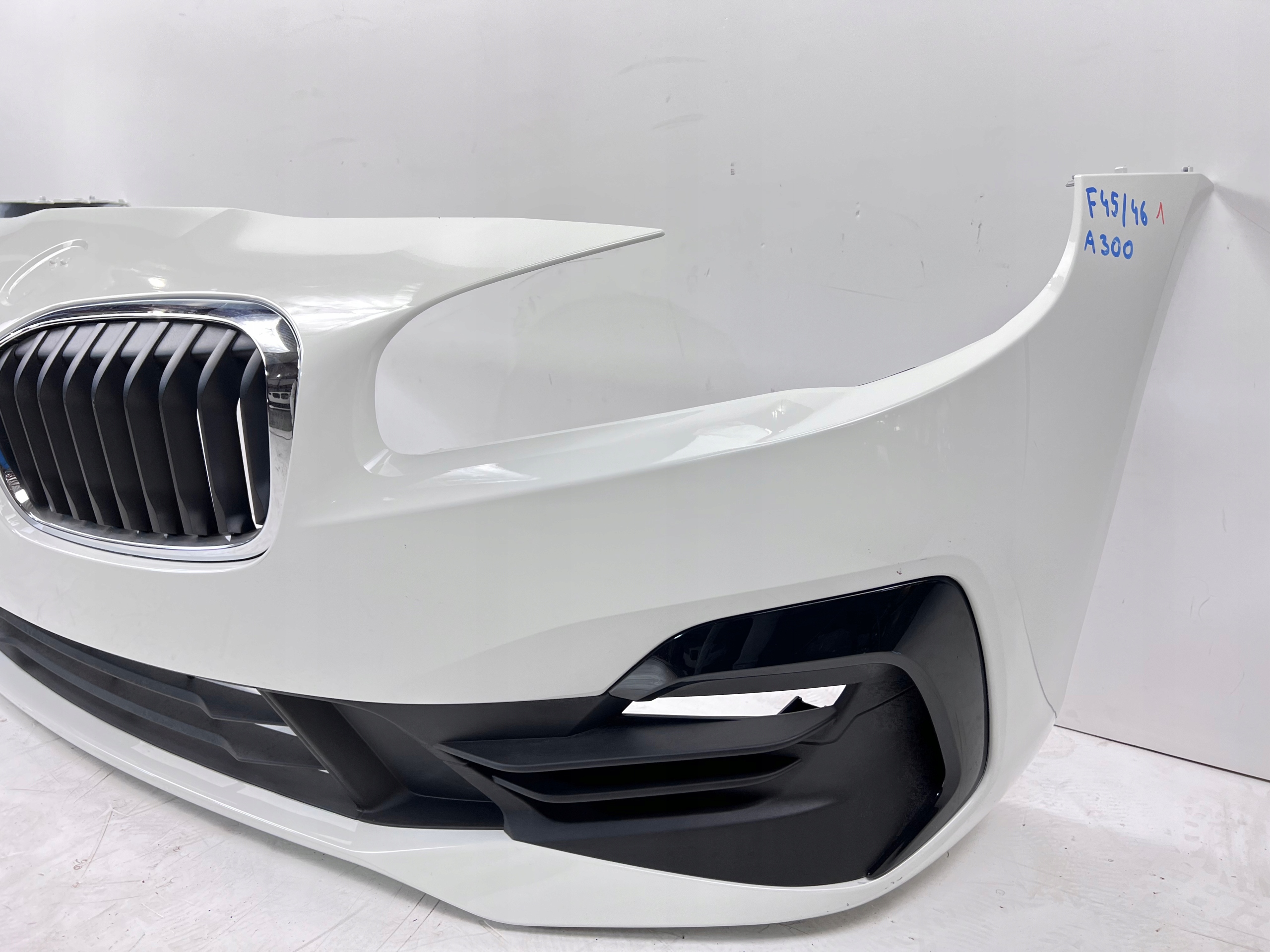 Frontstoßstange BMW F45 F46 A300