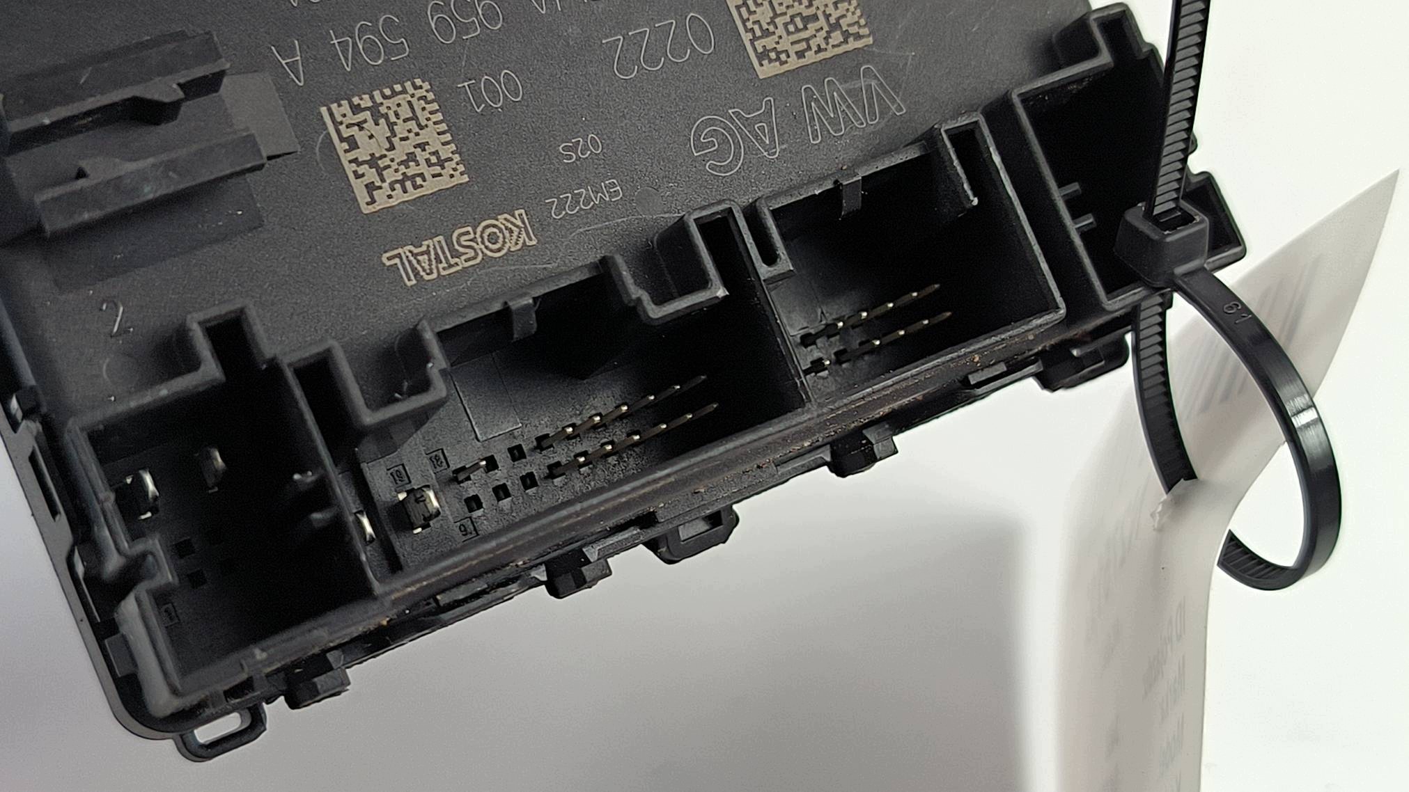 module door 3WA959594A SKODA OCTAVIA IV LIFT
