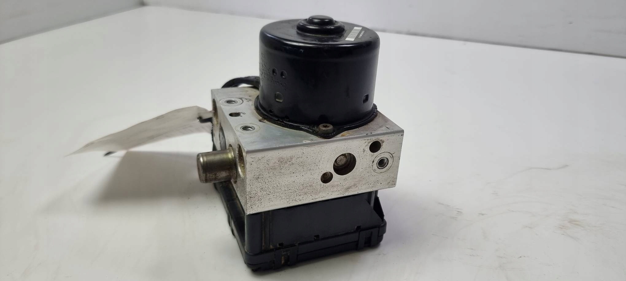 pump ABS brake P52128675AA JEEP CHEROKEE