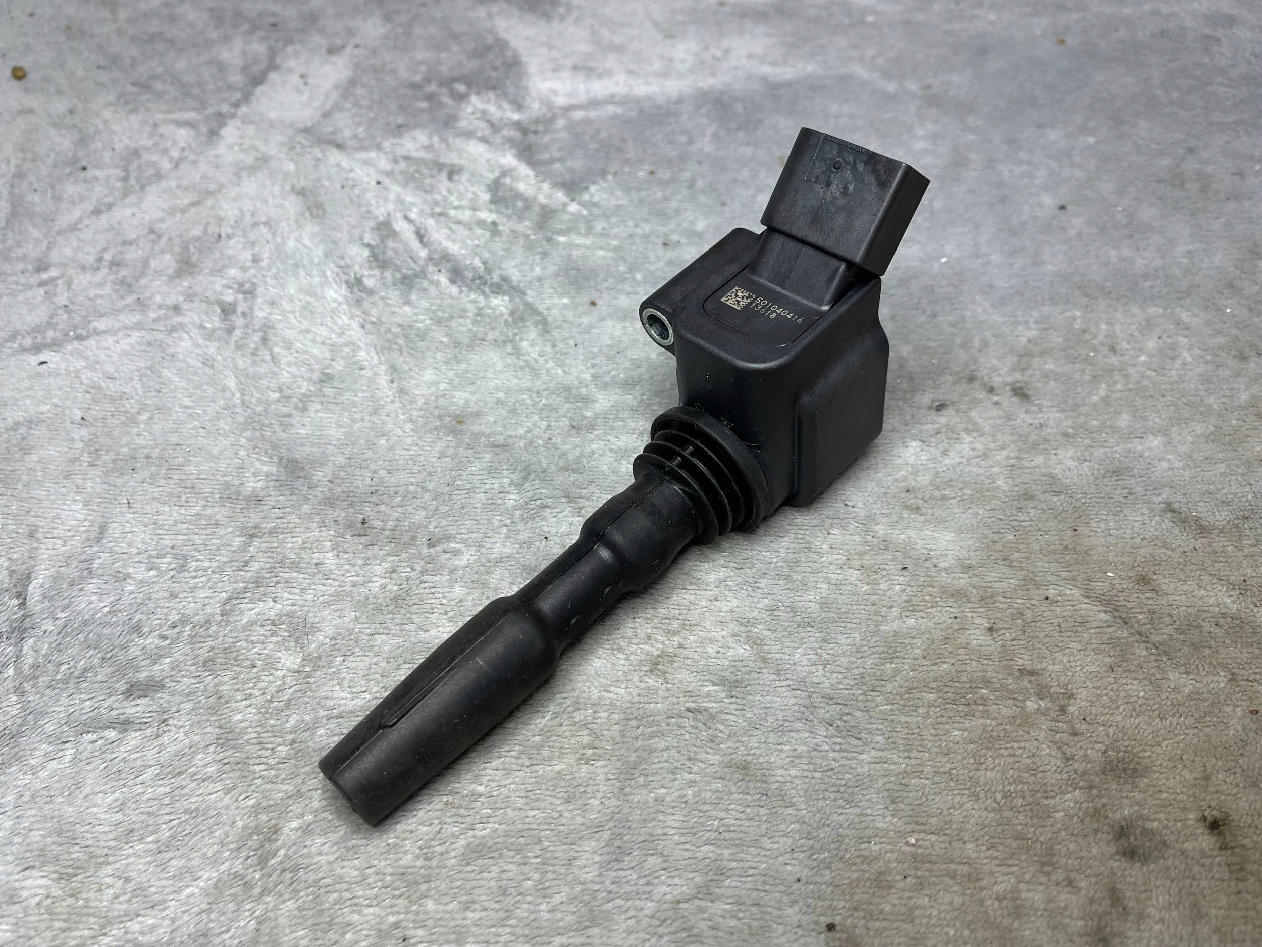 VW AUDI 1.2 1.4 TSI coil ignition 04E905110M !J