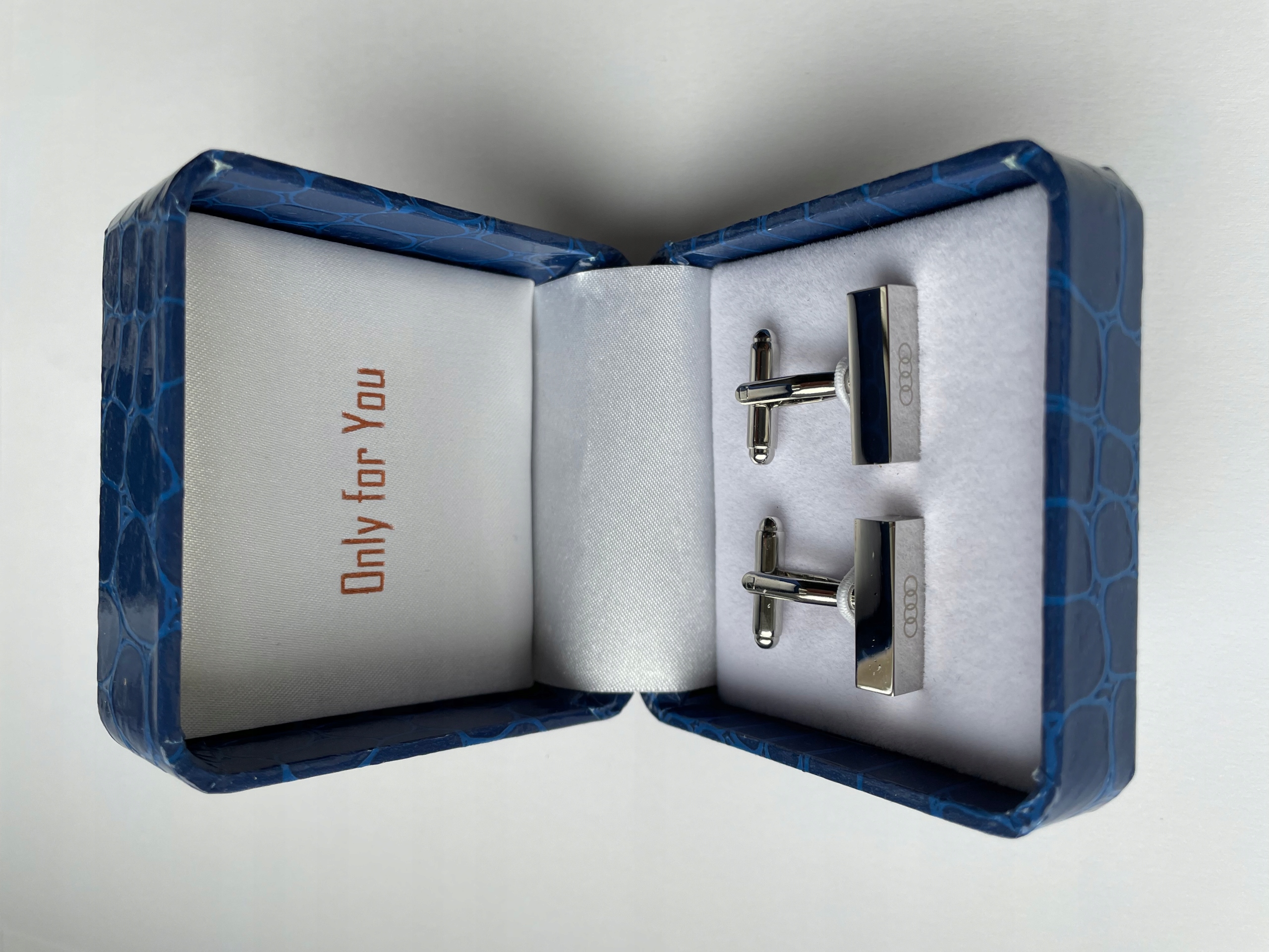 Manžetové knoflíčky Exc Audi Quattro Rs Sport V Pouzdru jako dárek