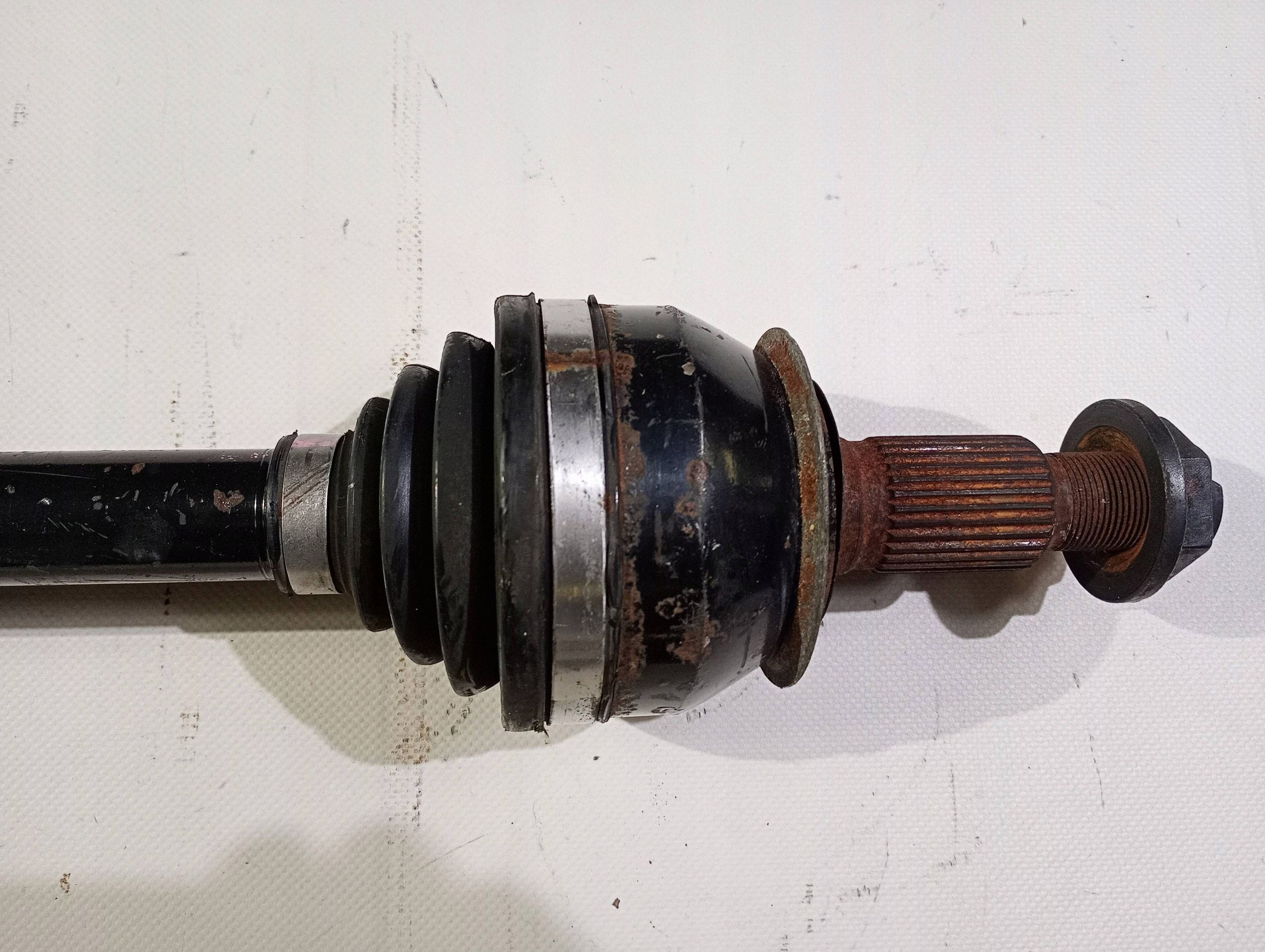 semi-axis rear rear part joint left side Chevrolet Camaro 3.6 RS 2009-2015