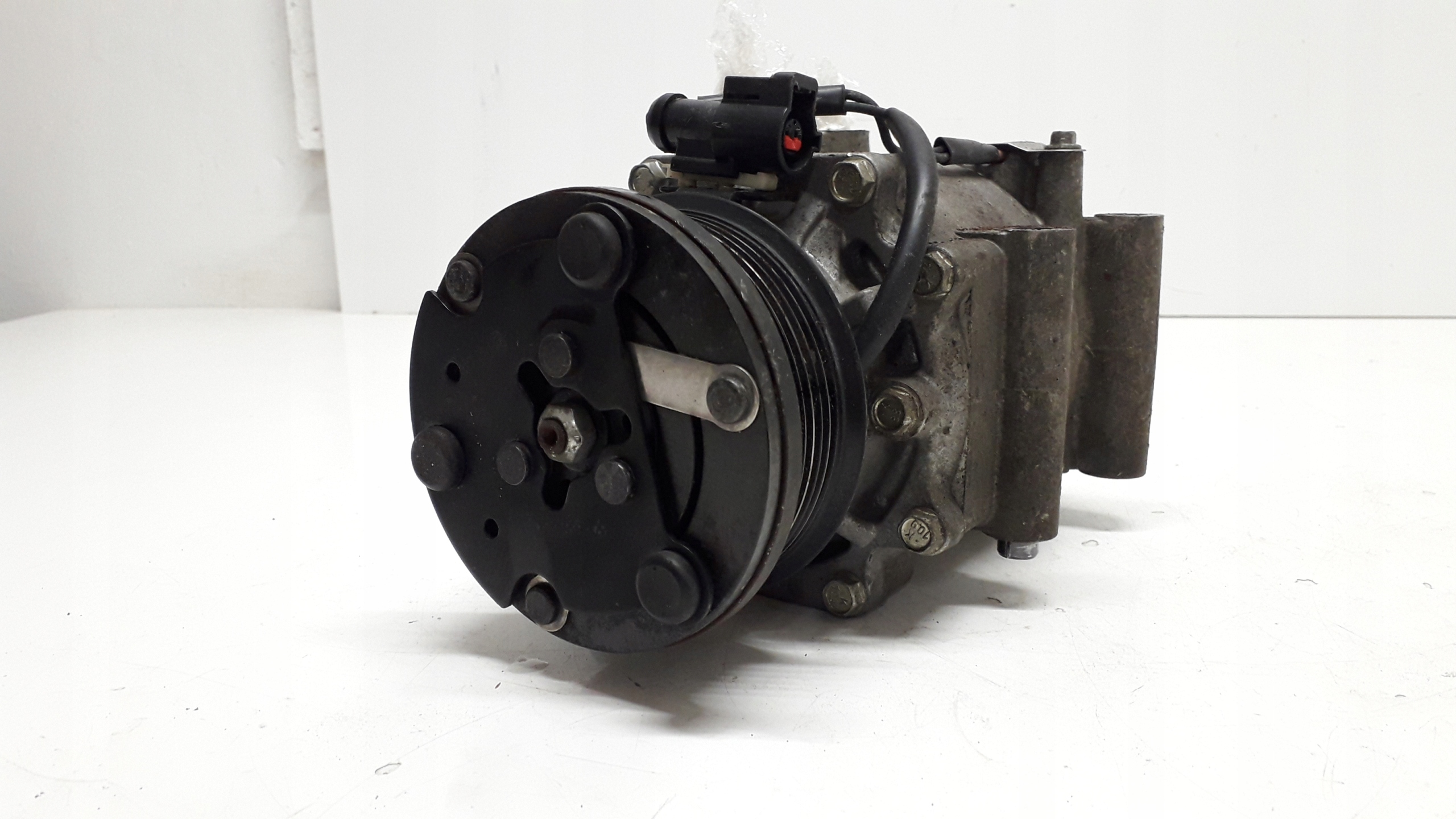 FORD FUSION KOMPRESOR KLIMATYZACJI YS4H-19D629-AC