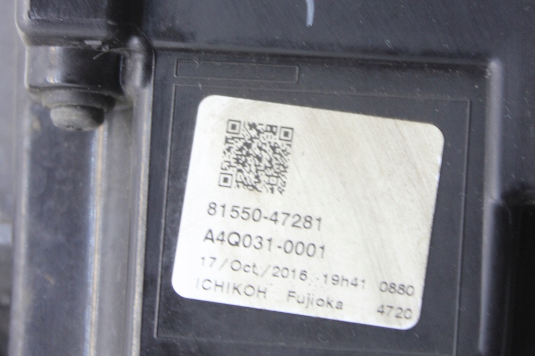 TOYOTA PRIUS (XW50) 2017 фонарь