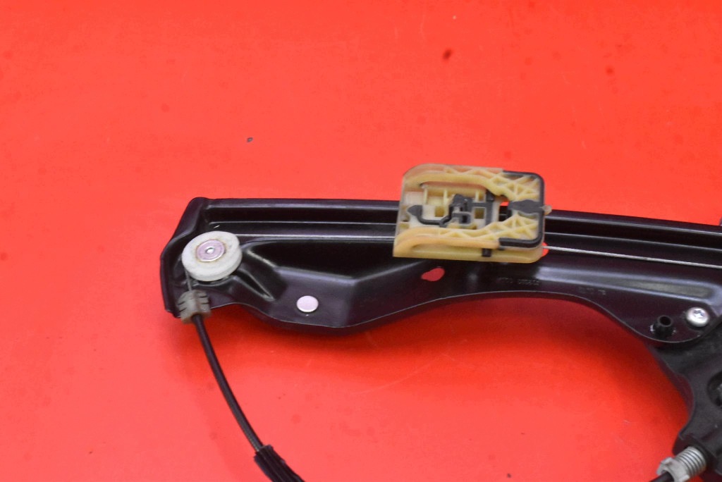 window regulator left front EU 39142315 OPEL ASTRA 5 V K 15-20