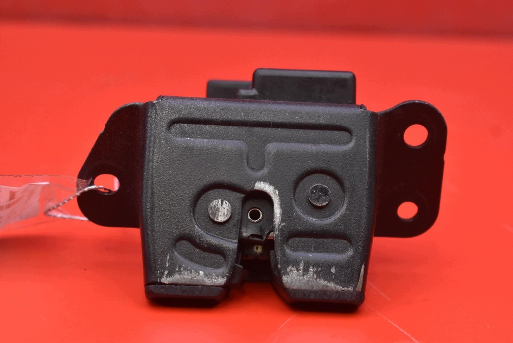 lock bonnet rear part boot KIA CEED 1 and KOMBI 06-09