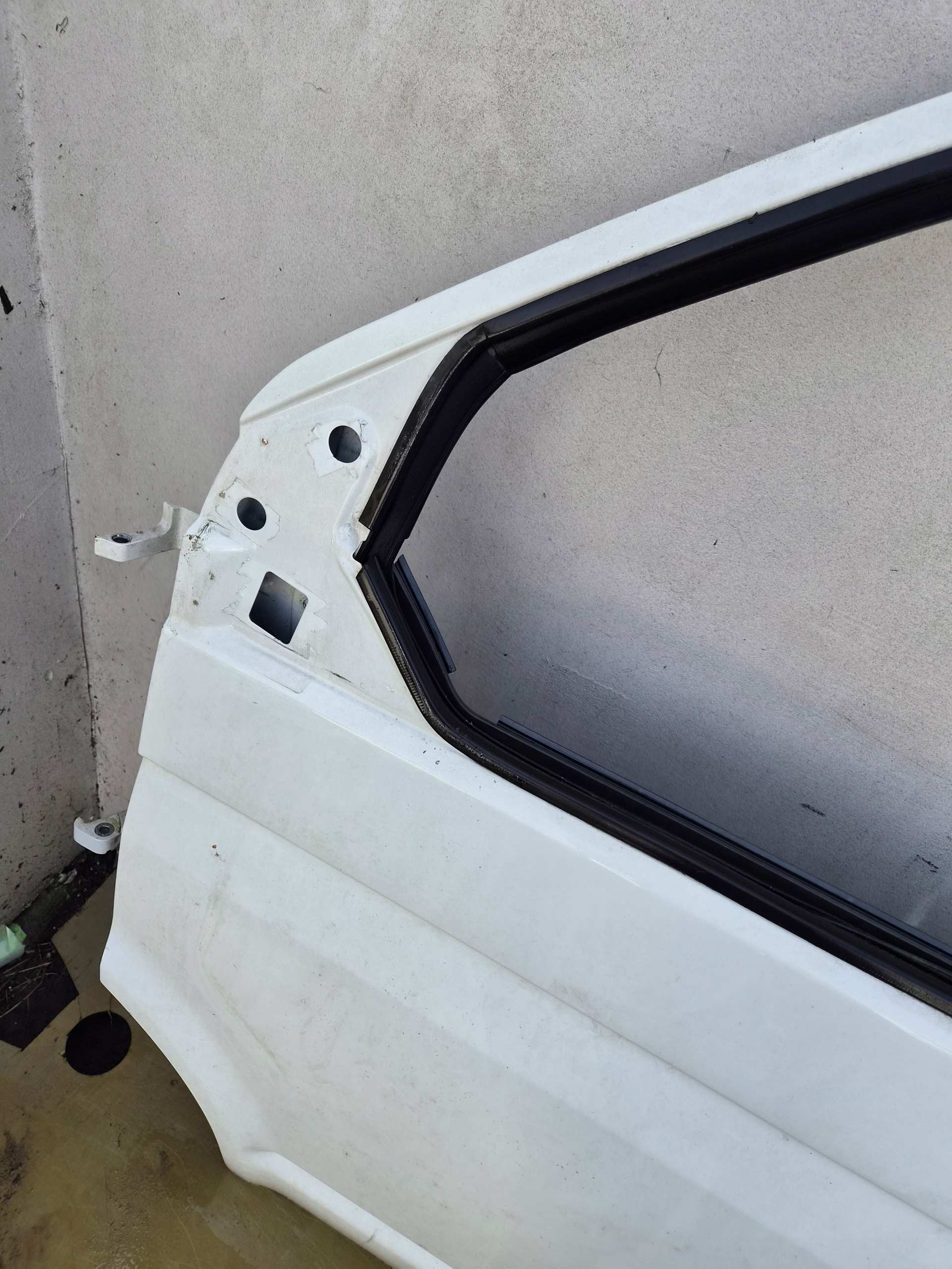 door front left VW T5 T5 LIFT front kierowca/ driver´s biale