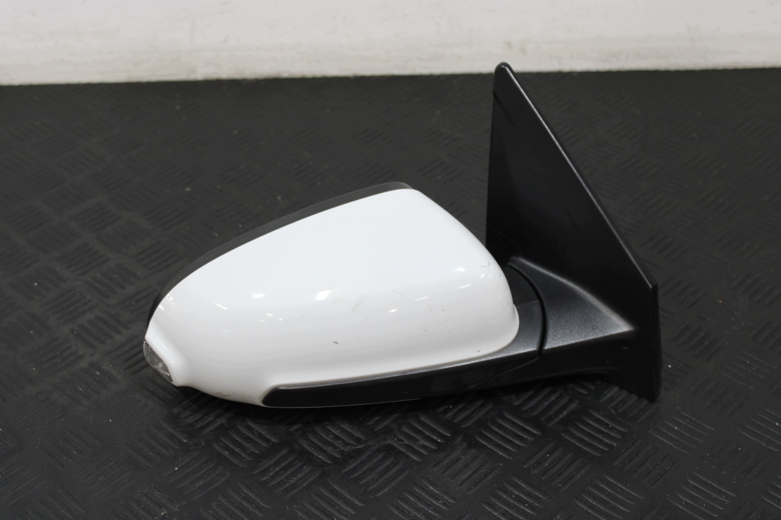 mirror exterior right 10 vertical HYUNDAI KONA 1.6 CRDI