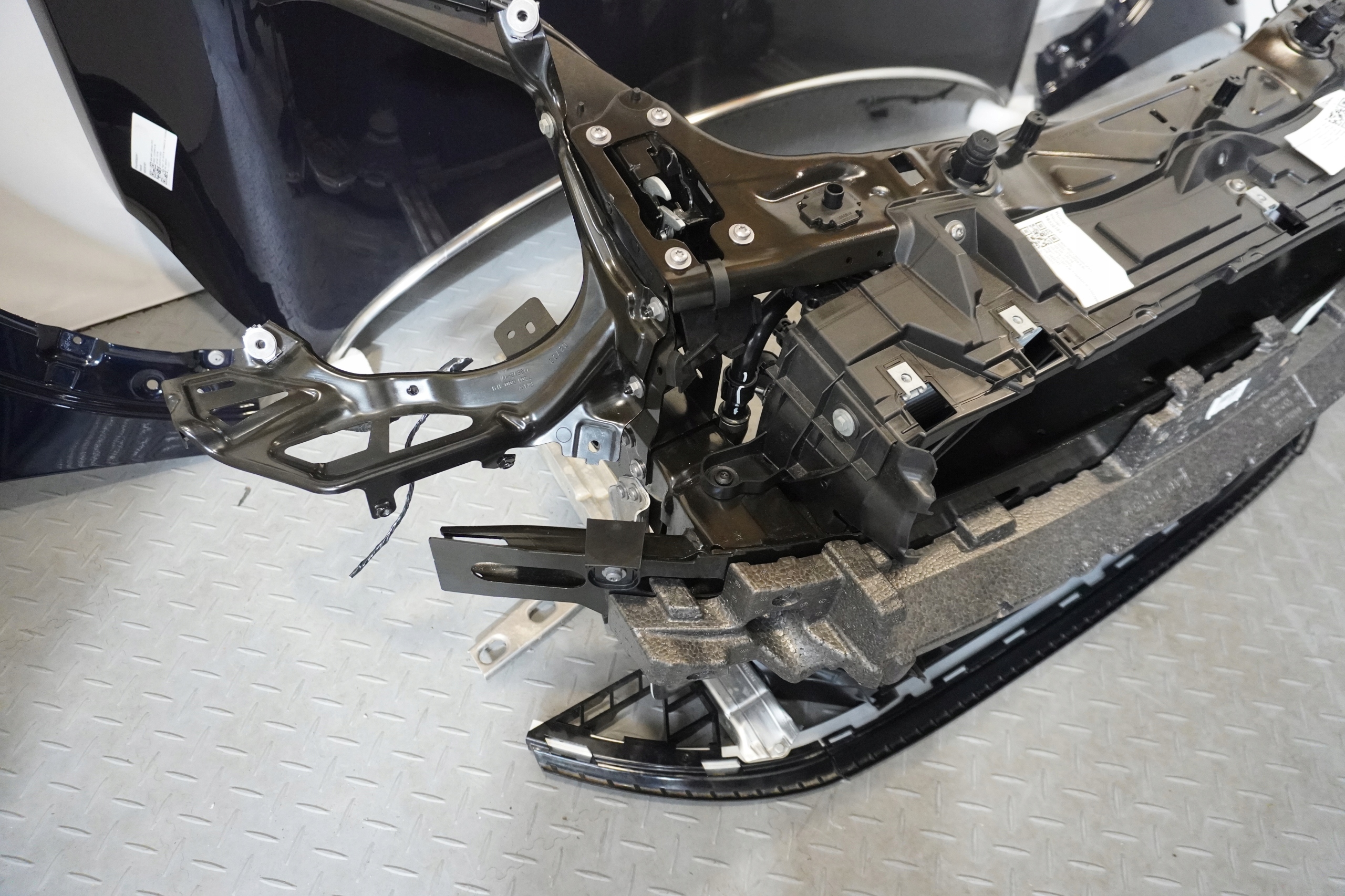 PAS WZMOCNIENIE MINI COOPER F55 F56 F57 LCI Jakość części (zgodnie z GVO) Q - oryginał z logo producenta części (OEM, OES)