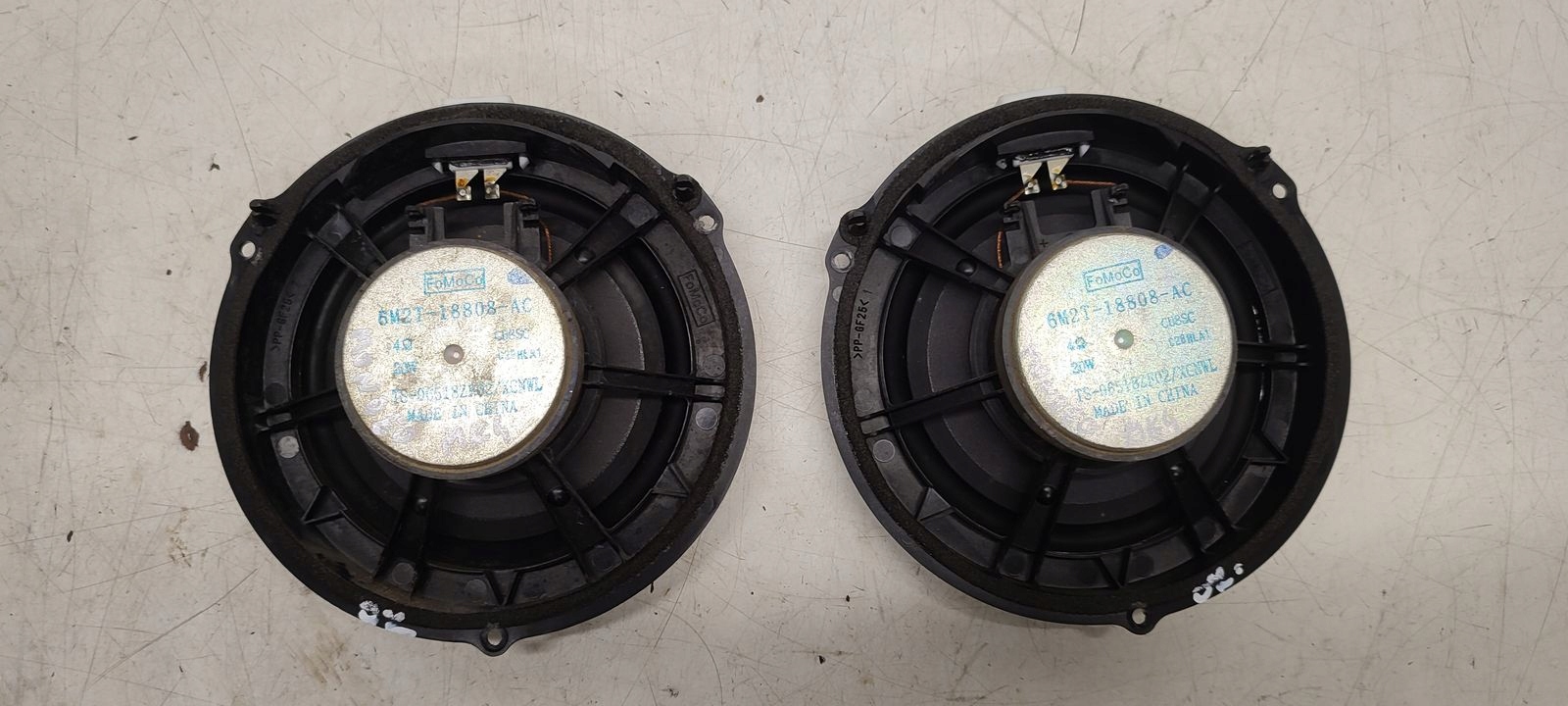 speaker speakers door Ford Mondeo MK4
