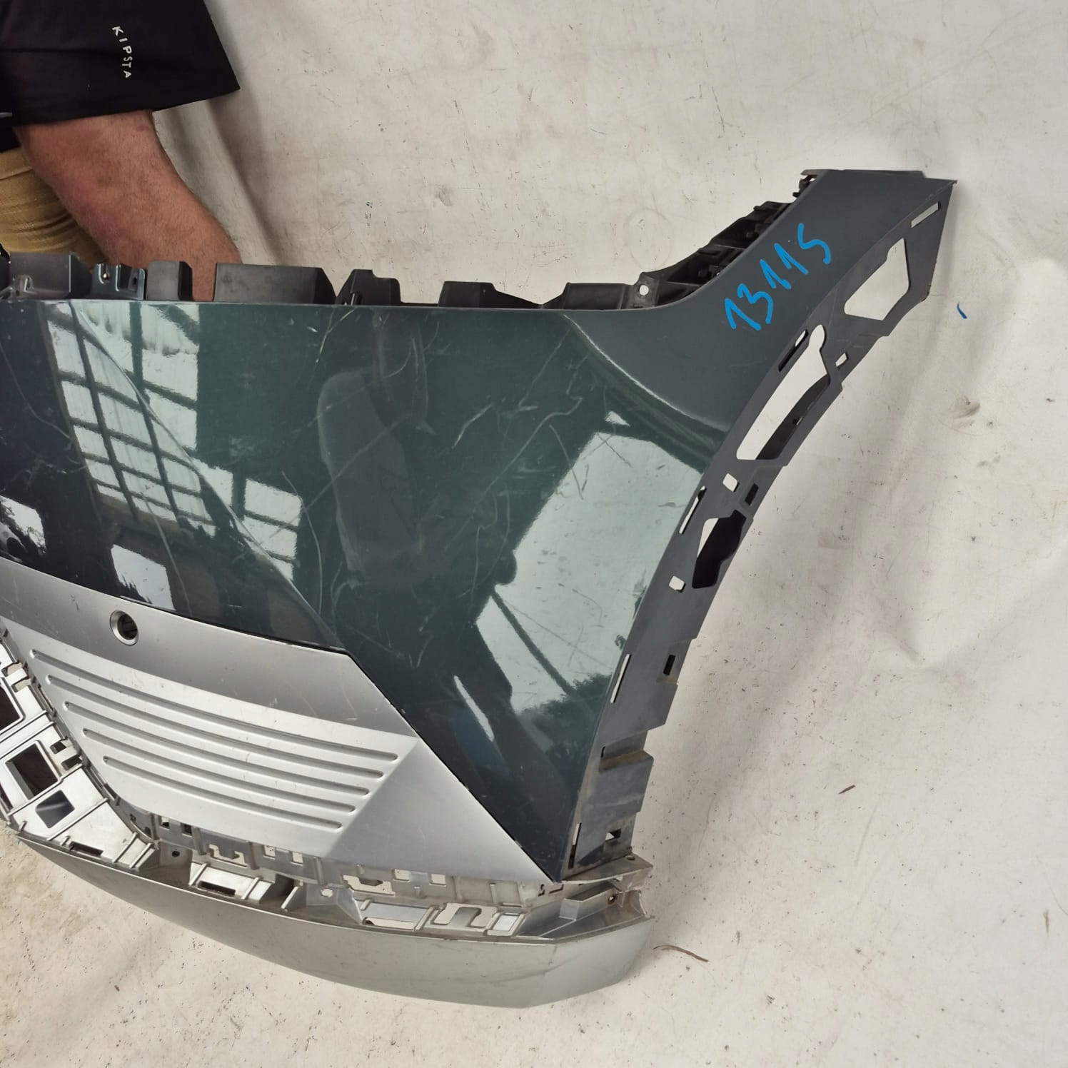 HYUNDAI IONIQ 5 21-24 bumper front front PDC