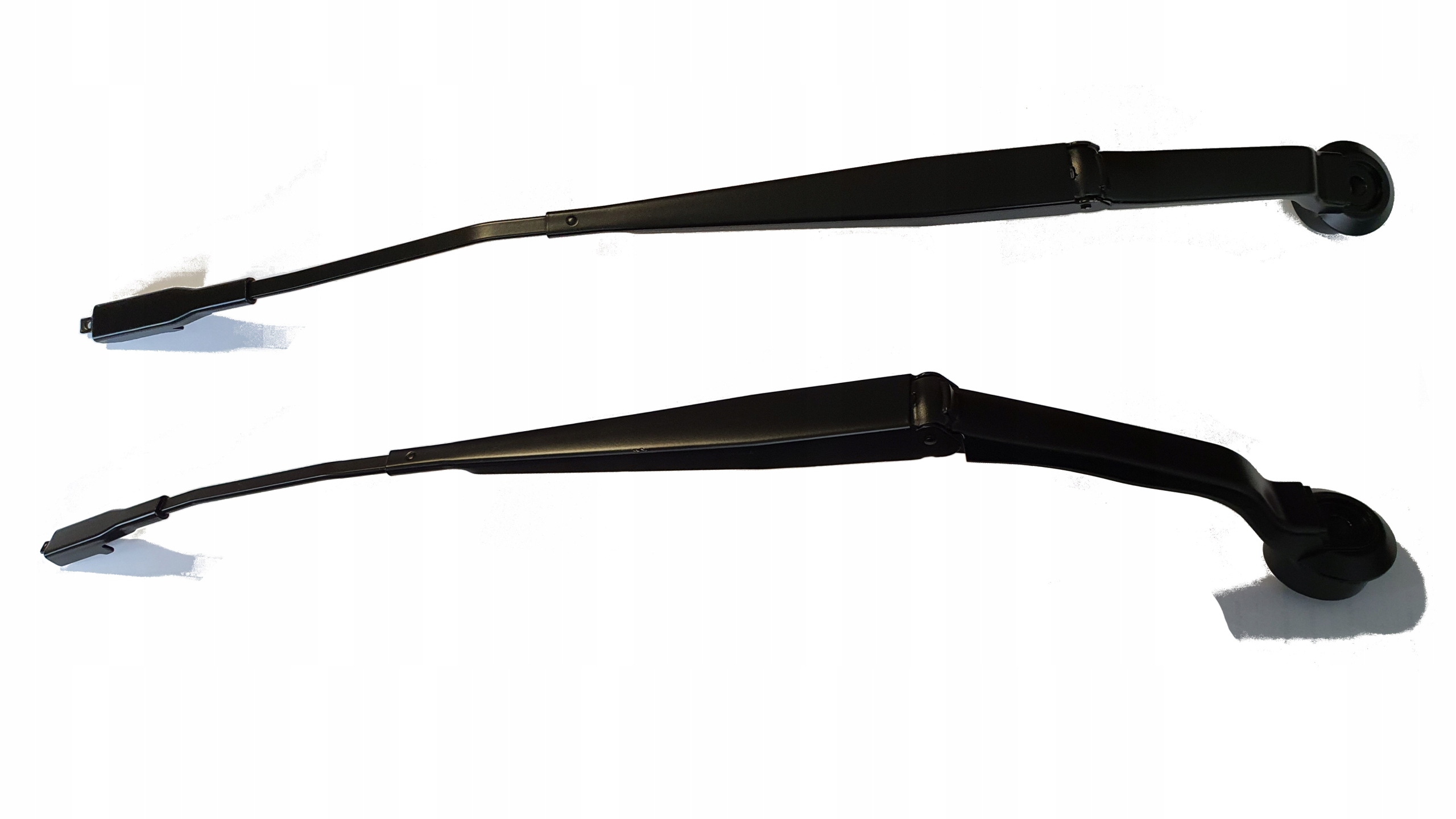 32X1RWP1+32X1RWP2 - РЫЧАГ СТЕКЛООЧИСТИТЕЛЯ ПЕРЕДНИЙ FORD ESCAPE KUGA 12-L + P