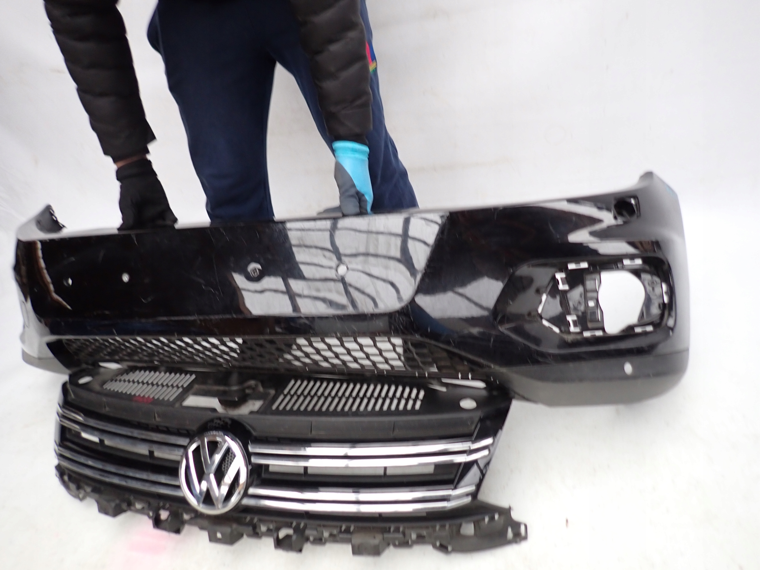 VW TIGUAN and 1 CROSS LIFT 11-16 bumper front front SPR PDC
