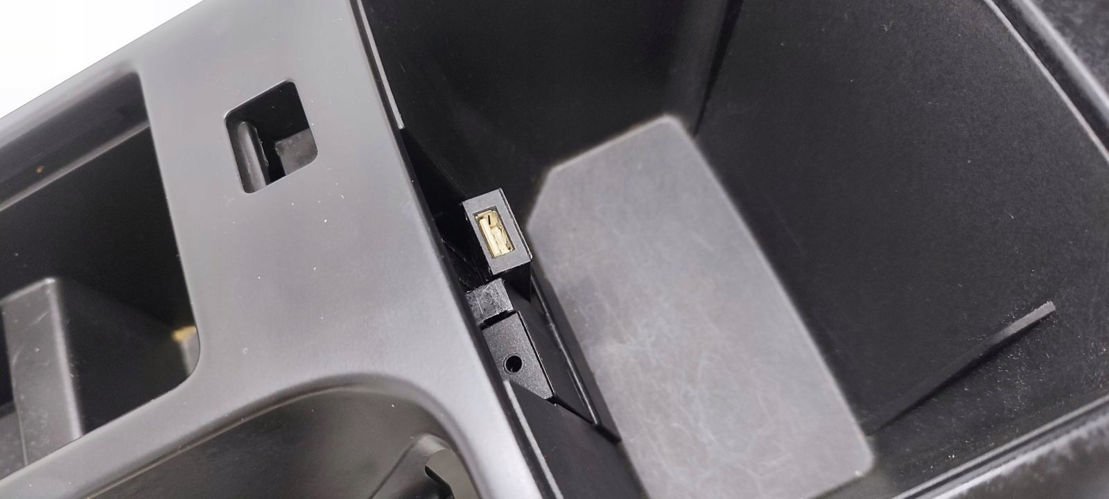 armrest tunnel Opel Insignia A