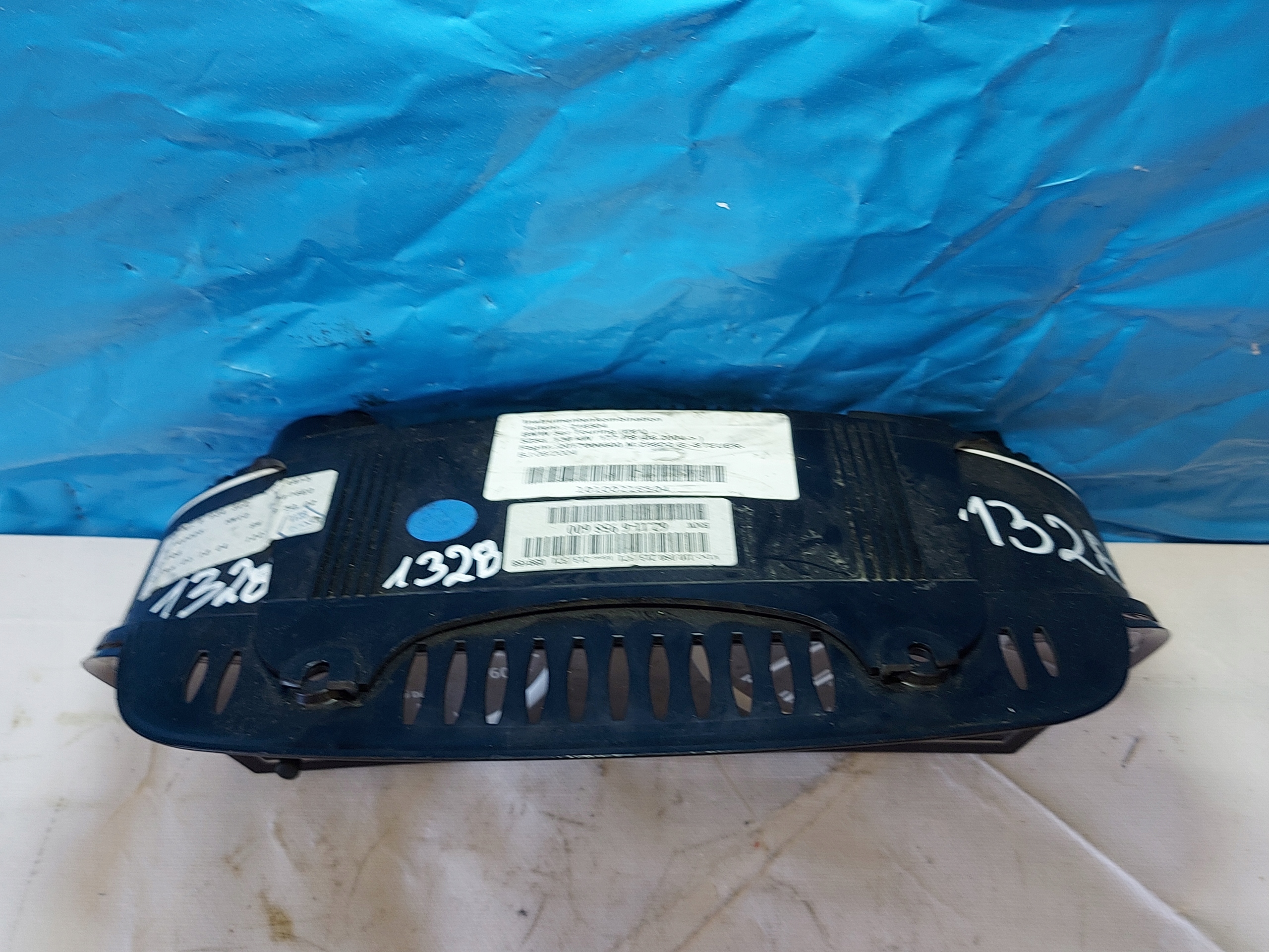 dials clock BMW 525D E60 62116958600