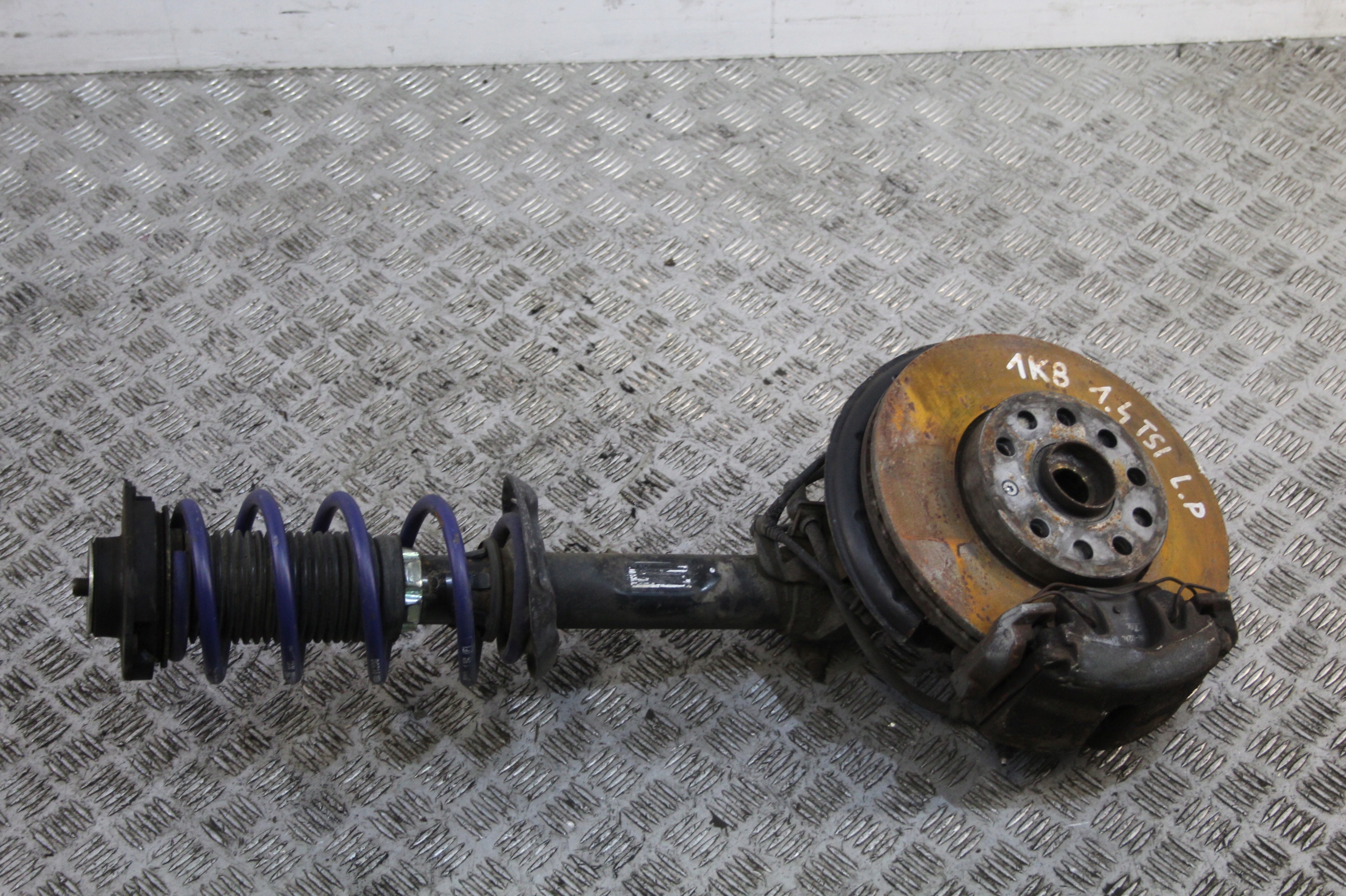 swing McPherson left front VW SCIROCCO 1K8
