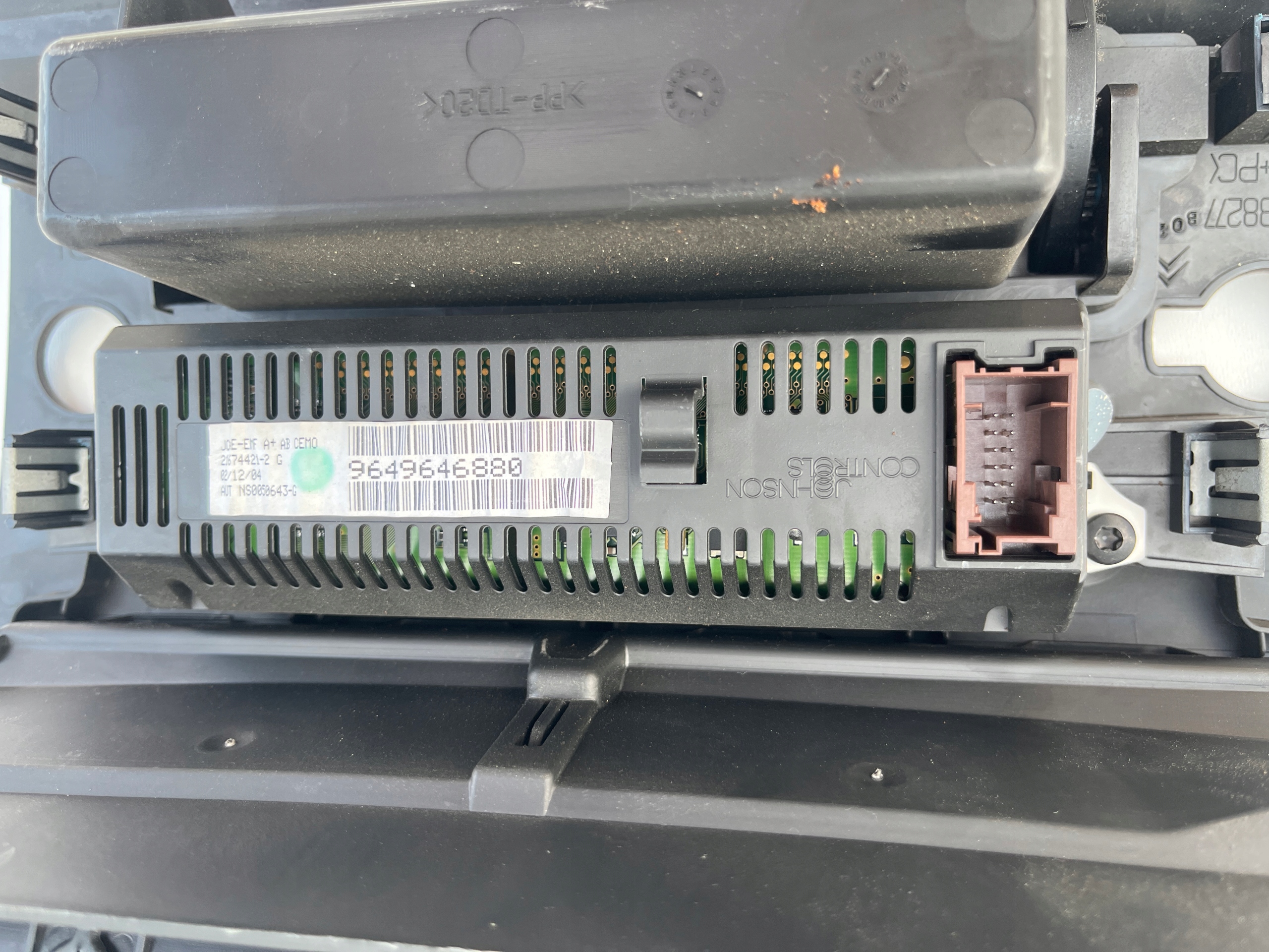 Display RADIA Citroen C4 e 9649646880 04-08r.