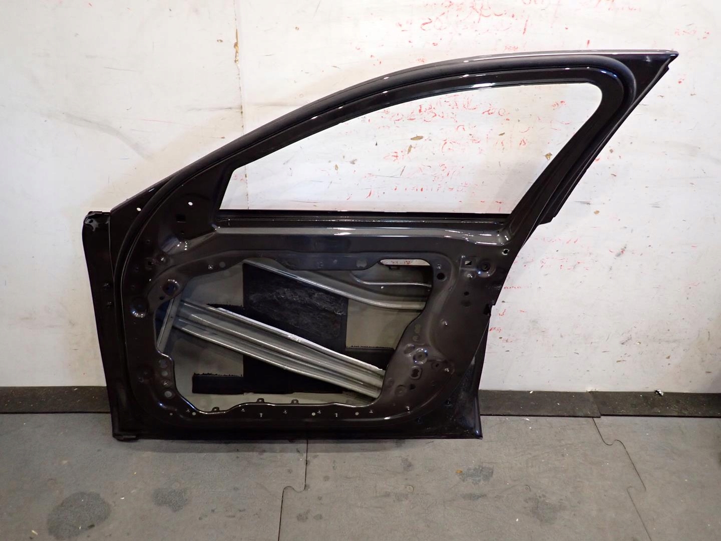 door front front right BMW 7 G70 2022
