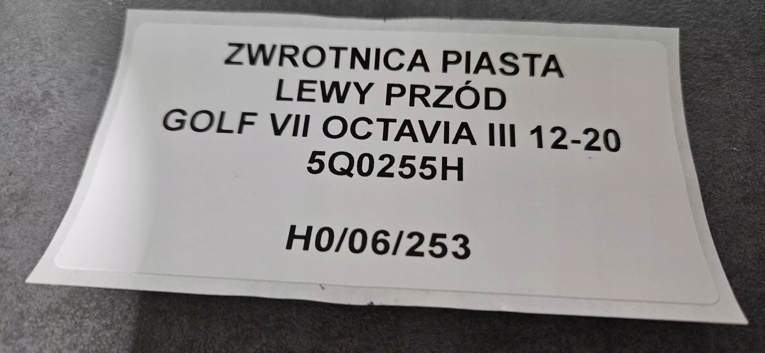 otoč čepu levý předek GOLF VII OCTAVIA III