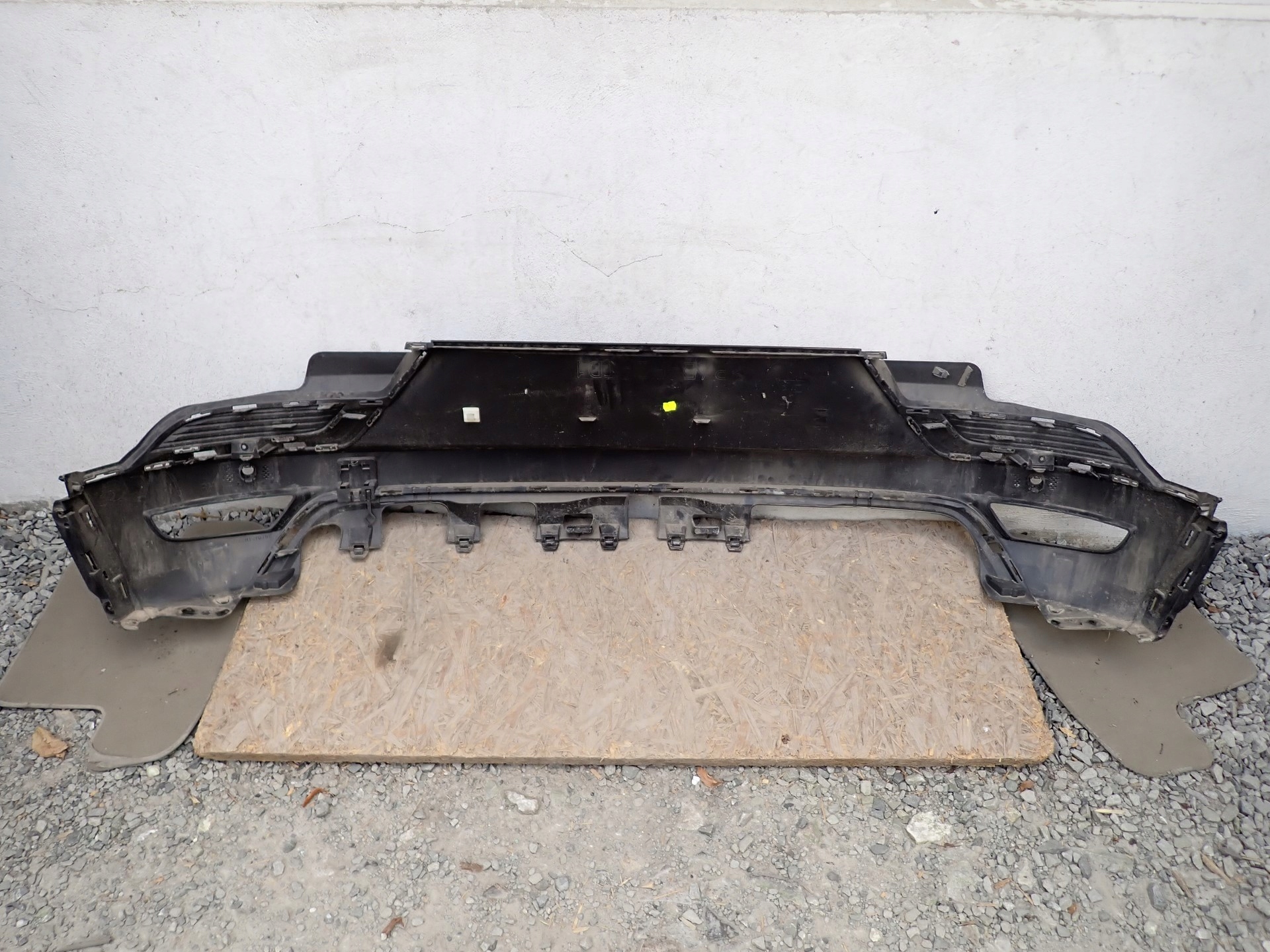 bumper rear part rear RENAULT CAPTUR 2 II HF 2019- 850B24059R
