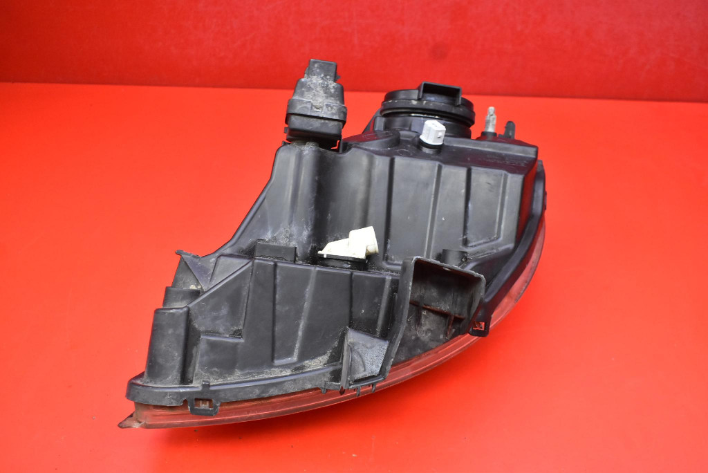 REFLEKTOR left light front EU 8200236591 RENAULT KANGOO 1 and LIFT 03-09
