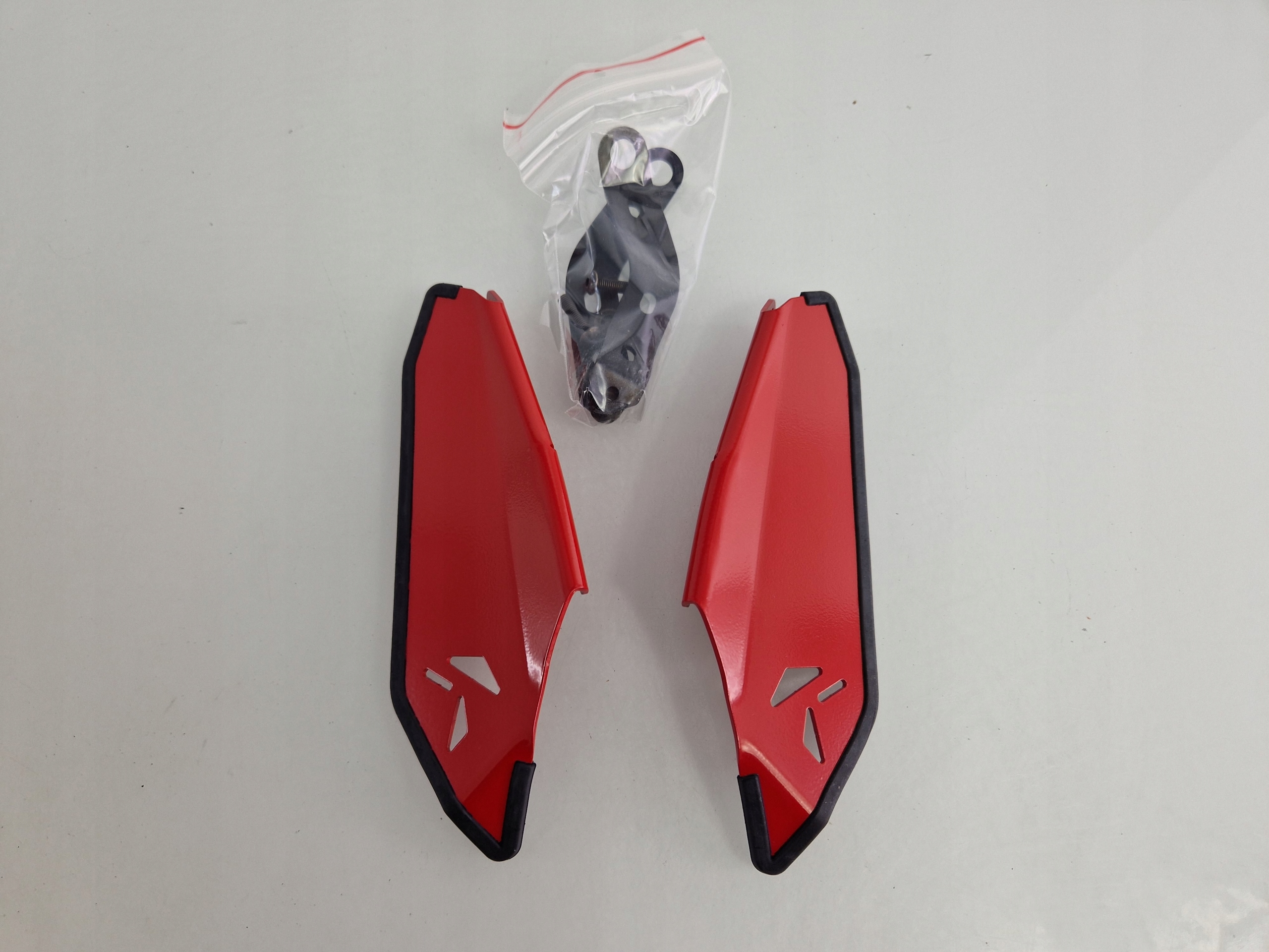 1WS-262C2-01 - I462 Yamaha MT-07 MT07 захисні дефлектори KPL OE