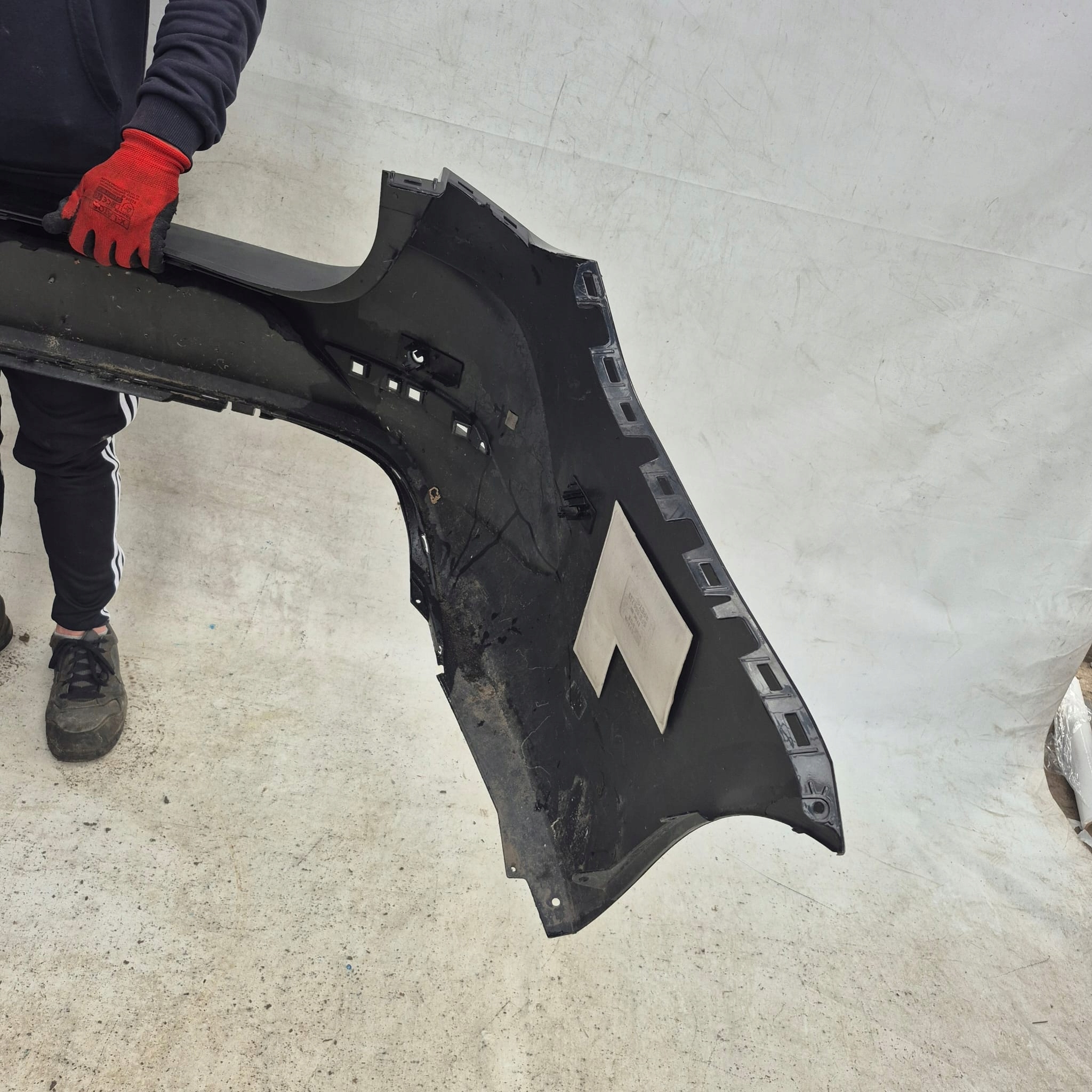 CUPRA LEON SPORTSTOURER KOMBI 20-24 bumper rear part rear PDC