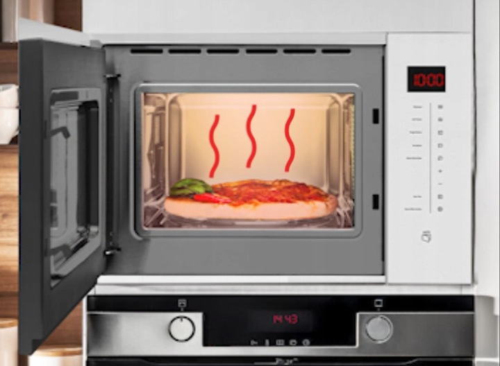 Piekarnik Amica ED97632BA+ X-TYPE STEAM + mikrofala AMMB20E5SGB X-TYPE Materiał szkło