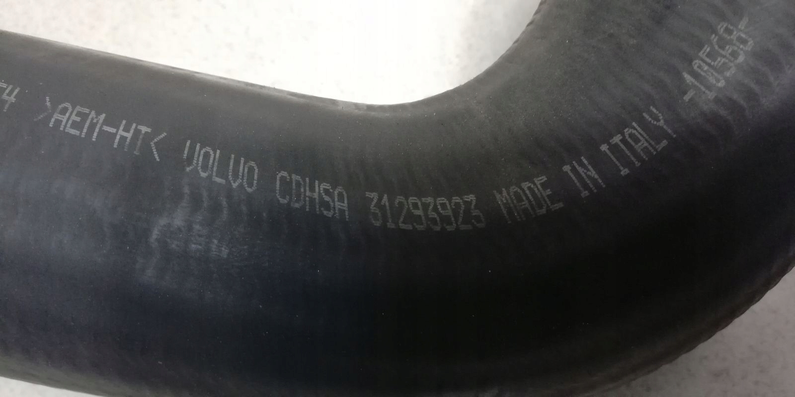 VOLVO V40 II 2.0 D3 D4 - RURA POWIETRZA 31293923 Numer katalogowy części 31293923