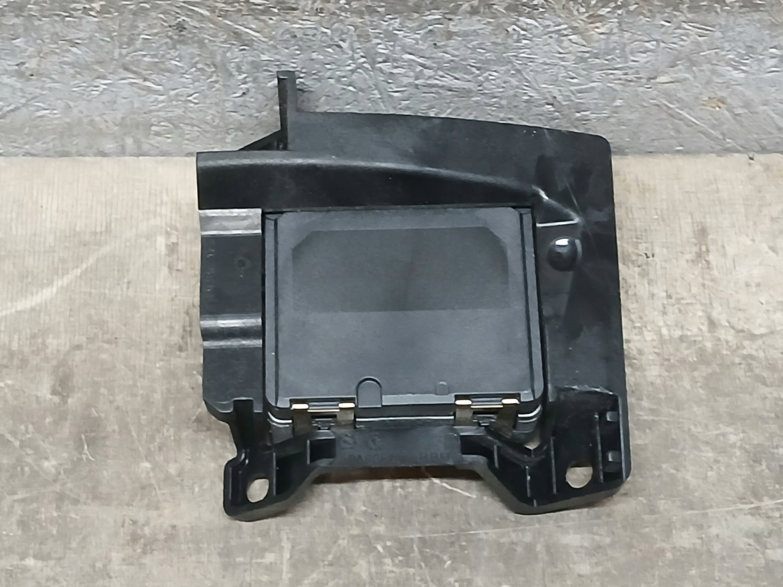 Grille RADAR AUDI 4M0 4M0907590G
