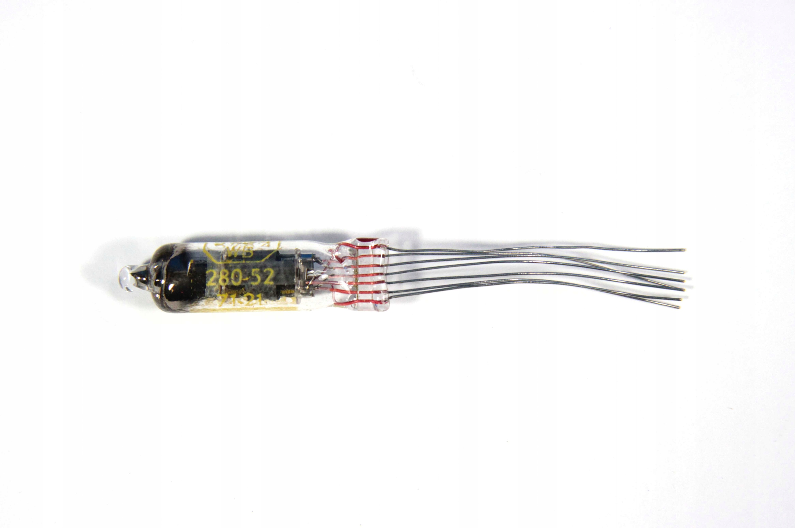 Miniaturowa Lampa Wojskowa Pentoda 5784WB