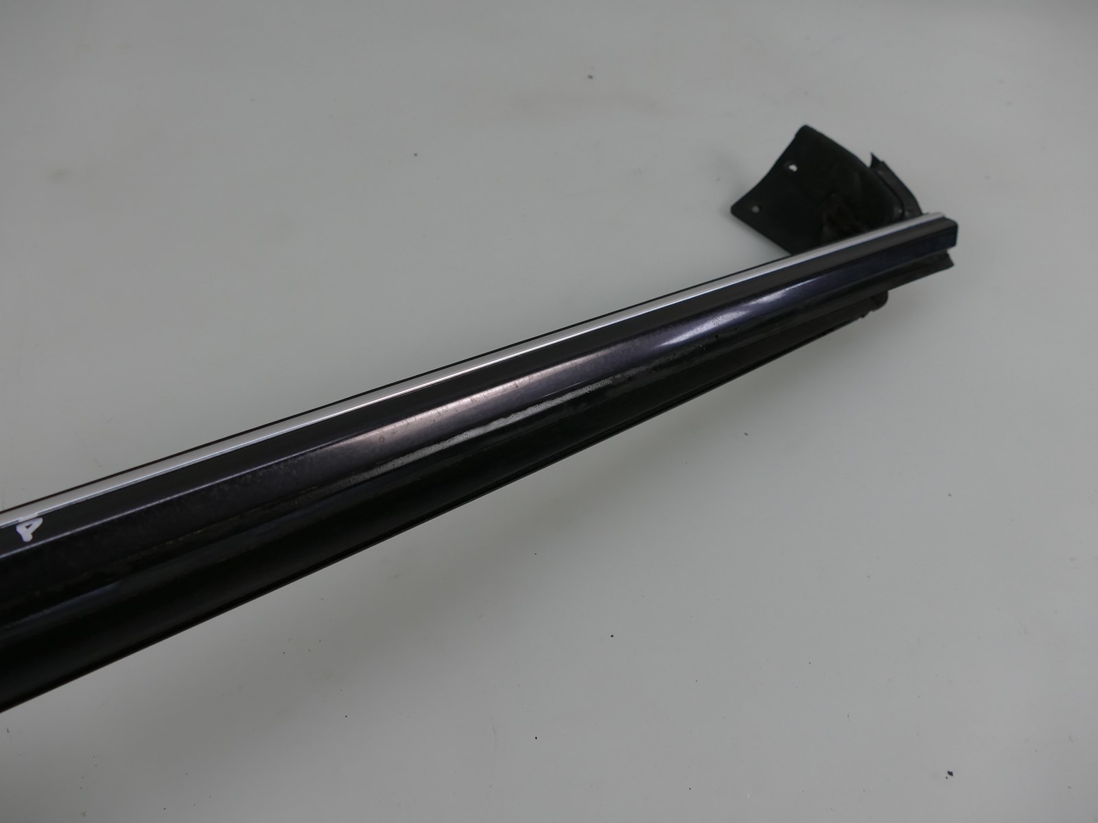 MERCEDES W209 C209 LIFT moulding dust P. 197