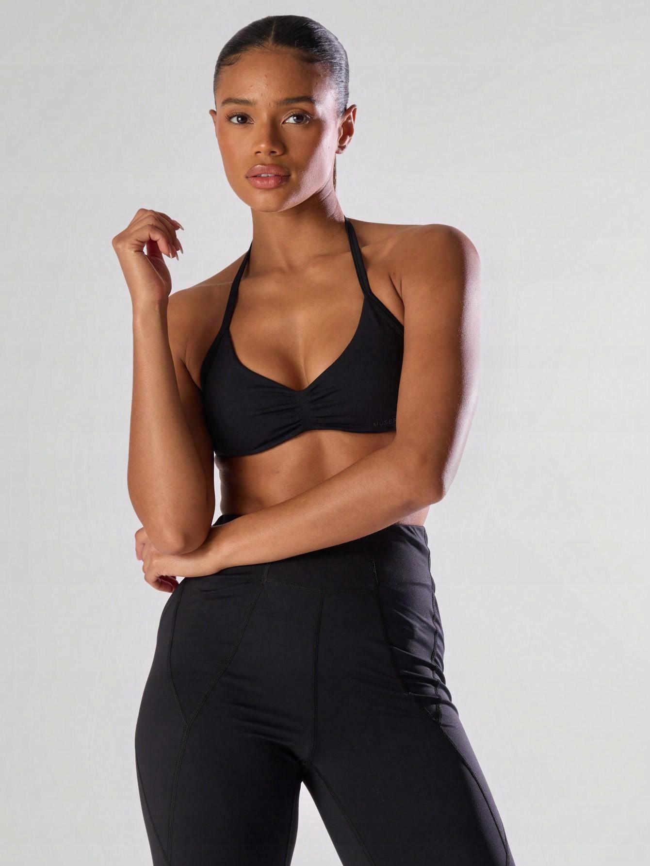 CZARNY BIUSTONOSZ SPORTOWY